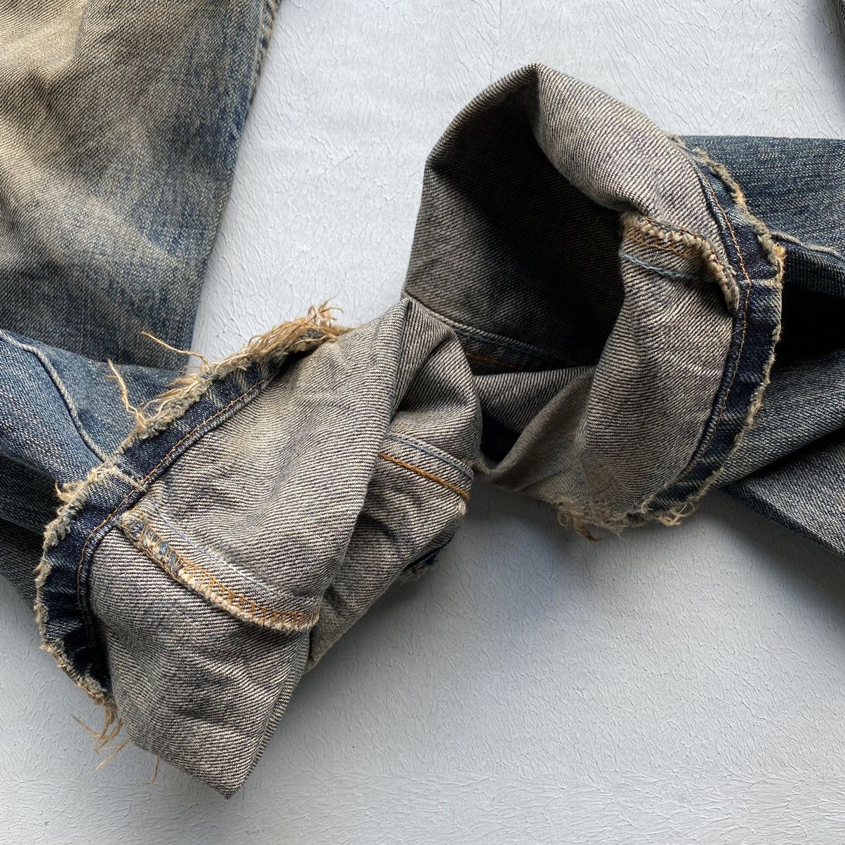 Levi's Levi’s 524 Distressed Denim Size 29 Size US 29 - 15 Thumbnail