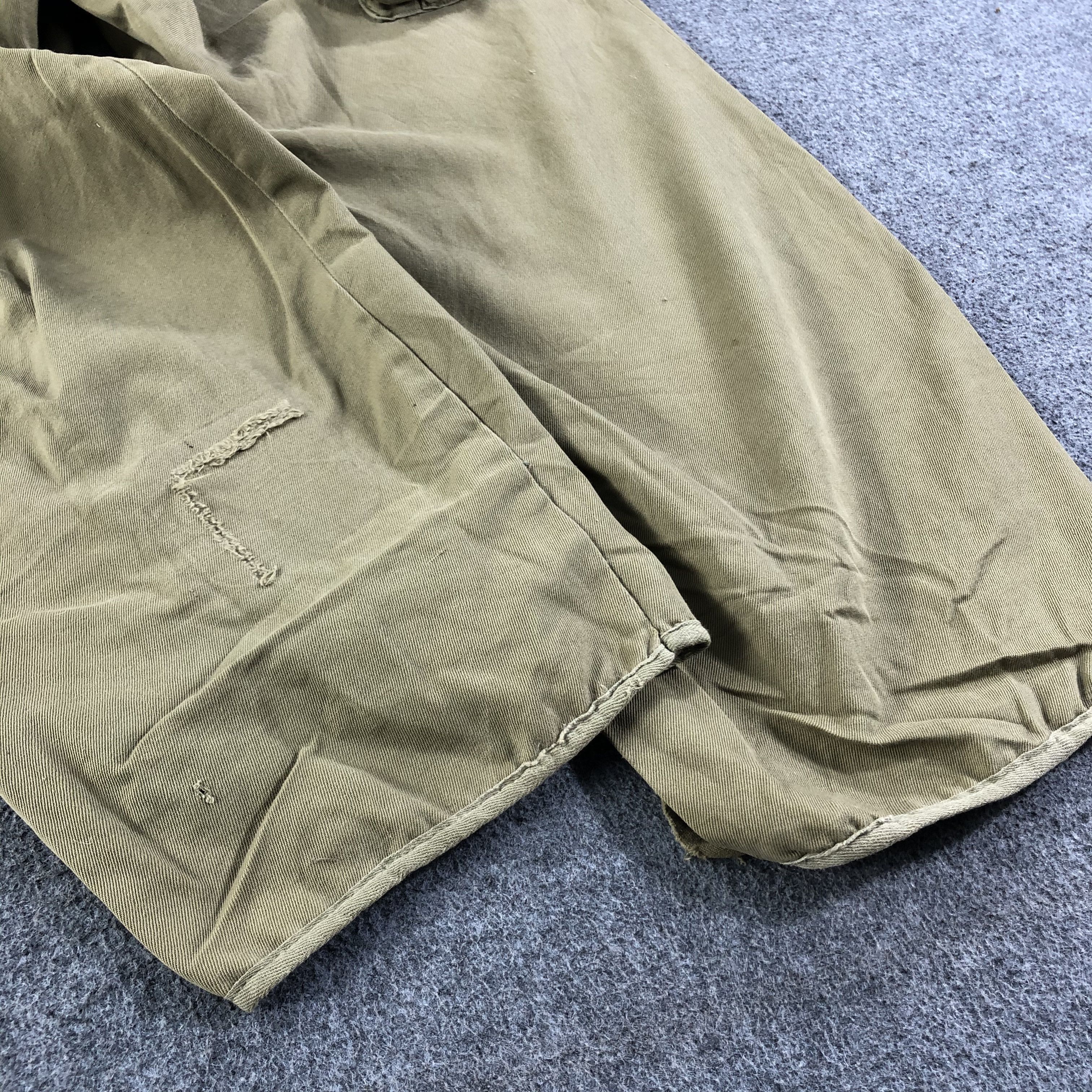 Japanese Brand × Vintage Vintage Cargo Pants Multi Pocket Baggy Pants -J2697 Size US 28 / EU 44 - 5 Thumbnail