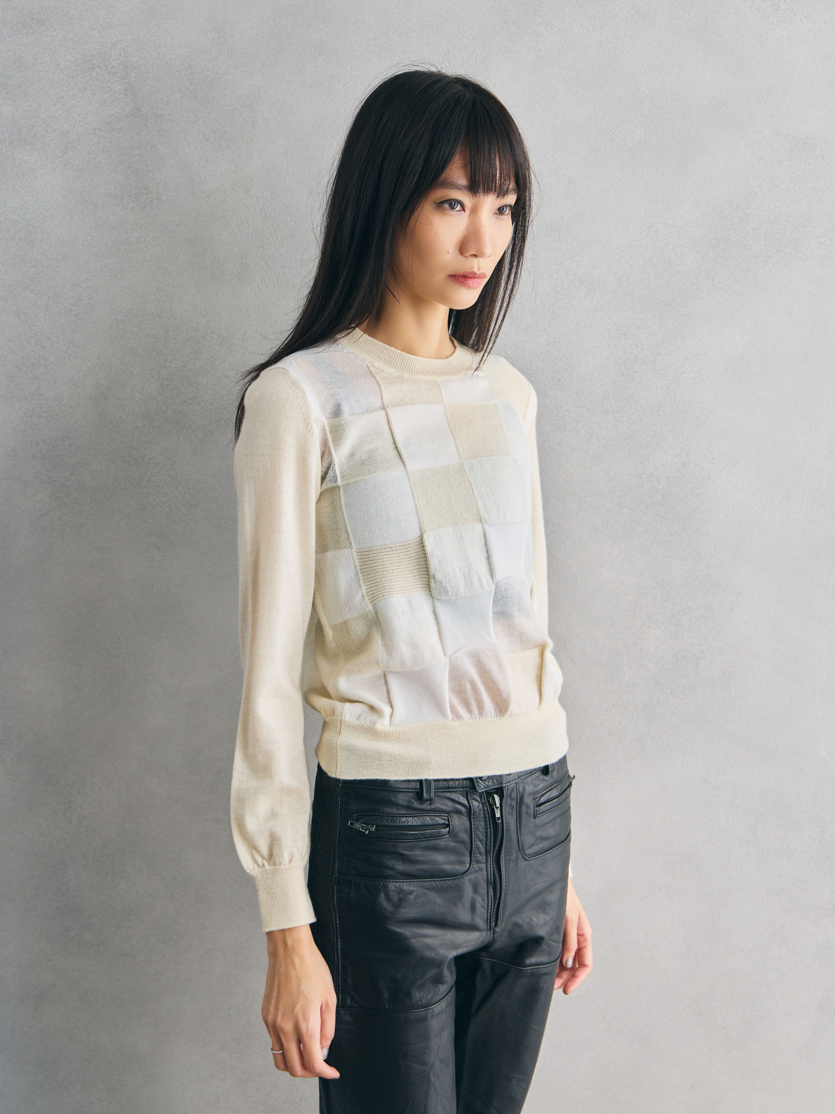 Comme des Garcons Comme des Garçons Off-White Check Pattern Knit Sweater Size XS / US 0-2 / IT 36-38 - 2 Thumbnail