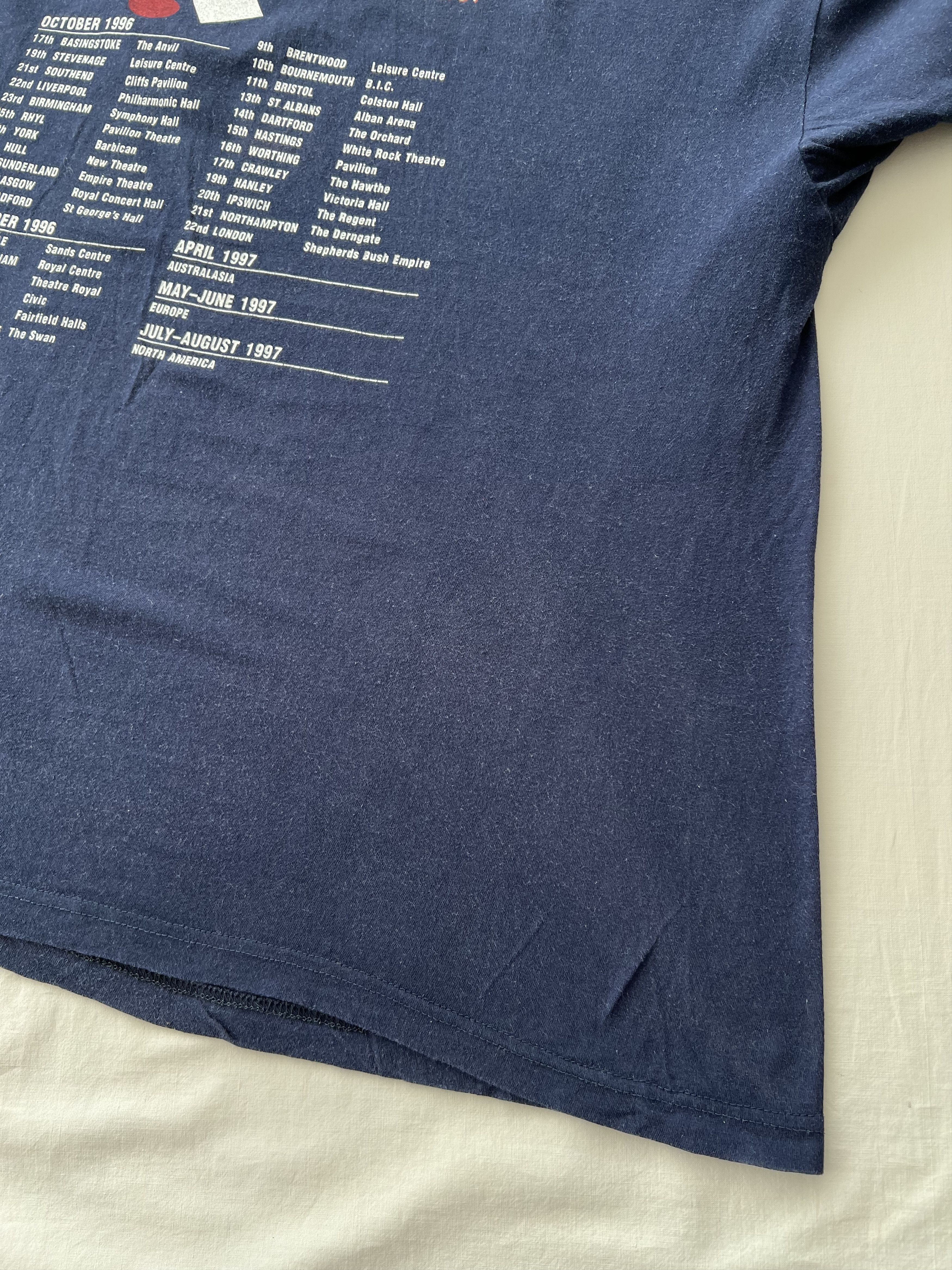 Band Tees Vintage 90s The Manfreds World Tour 1996/1997 Pop Band Tee Size US XL / EU 56 / 4 - 17 Thumbnail