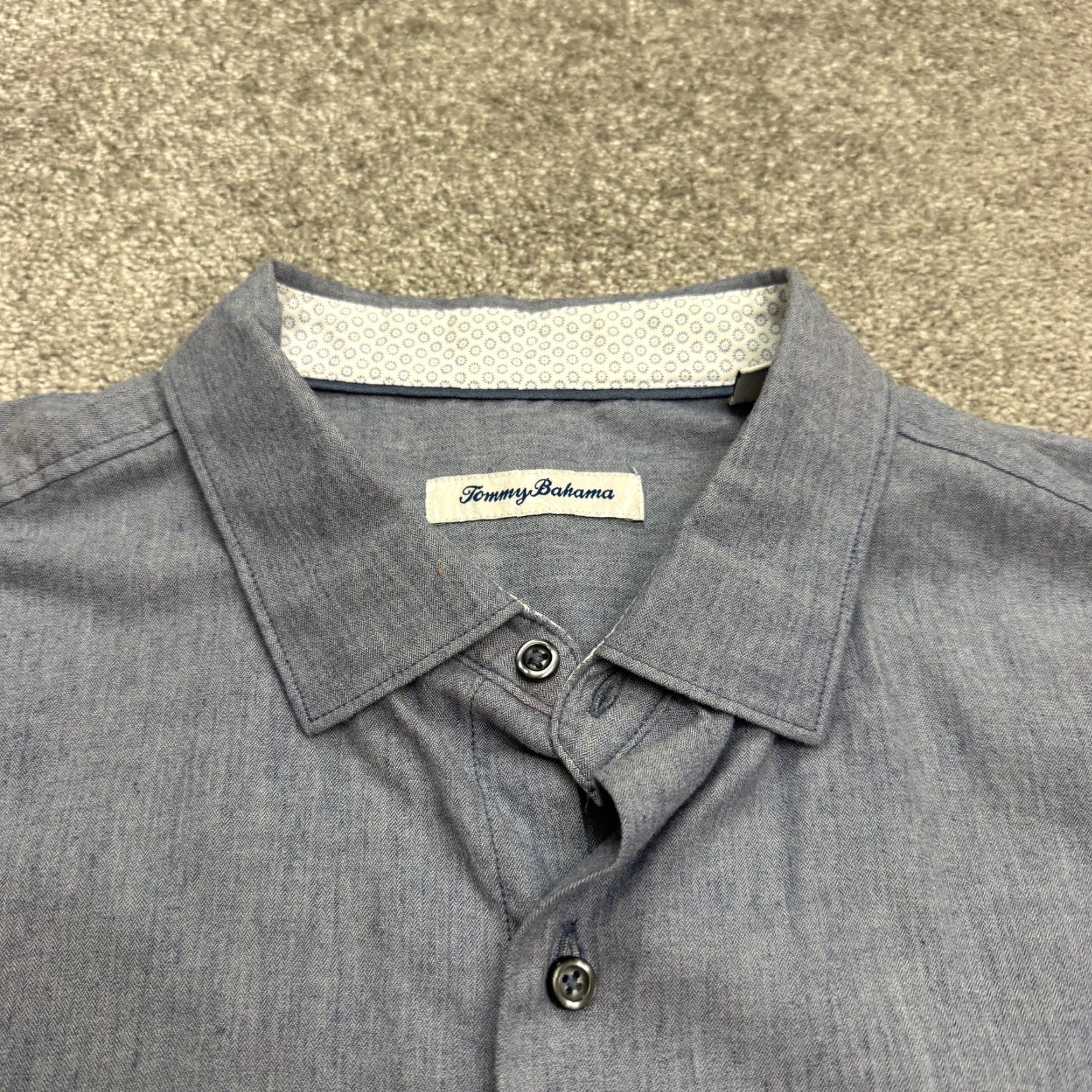 Tommy Bahama Tommy Bahama Button-Down Shirt Mens XL Blue Herringbone Cotton Classic Denim Size US XL / EU 56 / 4 - 3 Thumbnail