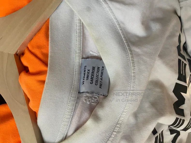 Vetements Vetements Barrage logo short-sleeve Size US M / EU 48-50 / 2 - 3 Thumbnail