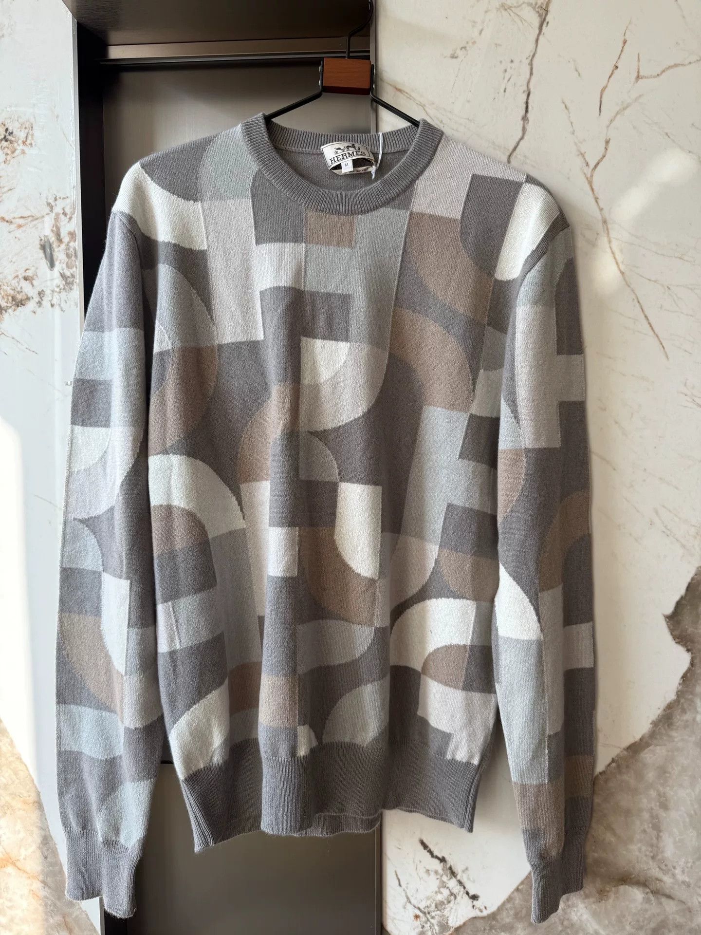 Hermes Hermes Men's Cashmere Sweater Irregular Pattern Size US M / EU 48-50 / 2 - 1 Thumbnail