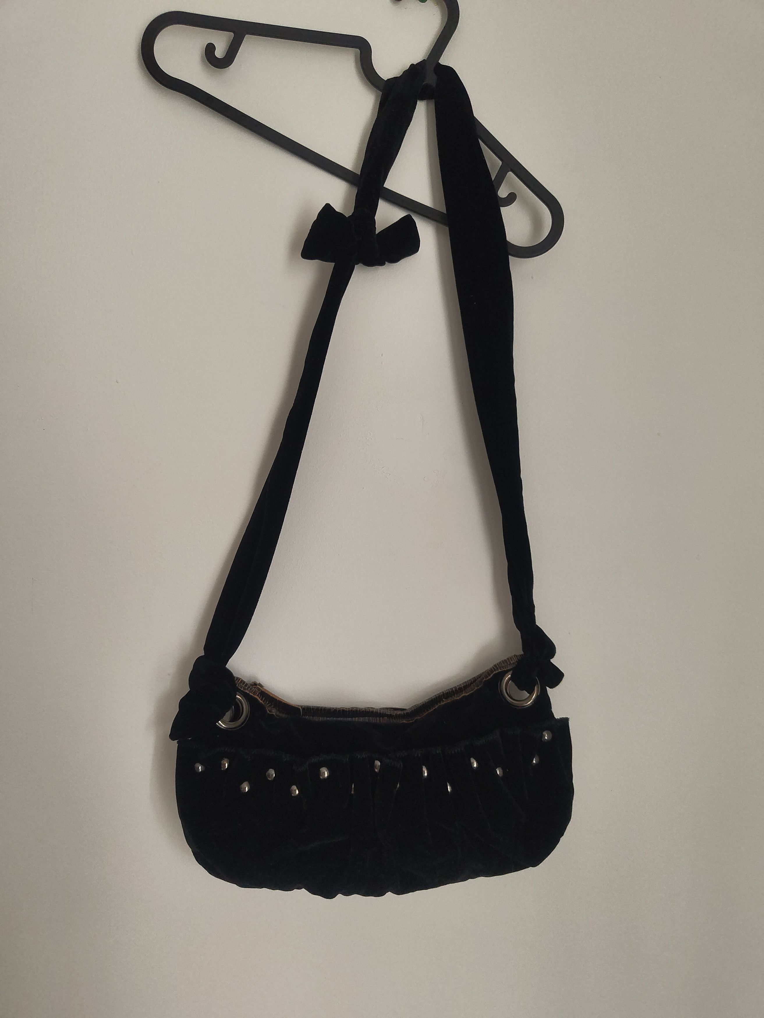 Miu Miu Velvet vintage black Miu Miu bag 00" Size ONE SIZE - 1 Thumbnail