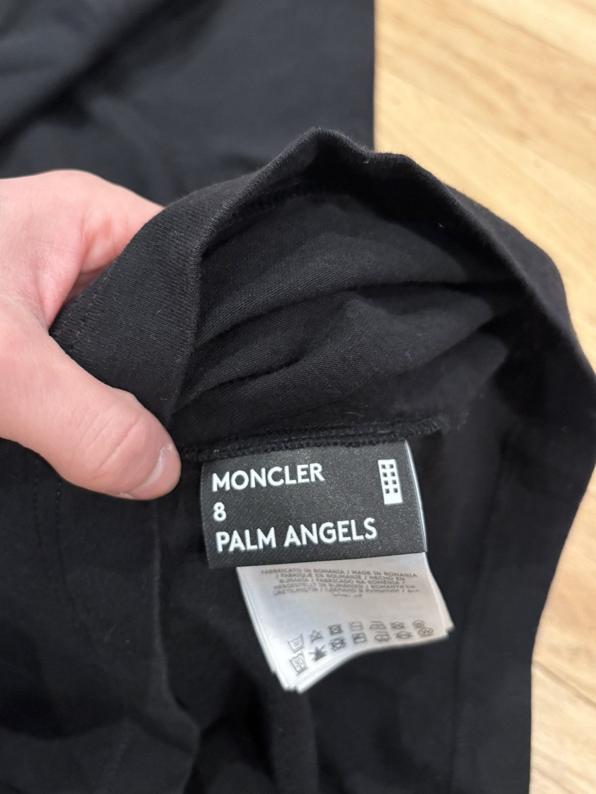 Moncler × Palm Angels Moncler Palm Angels Tee Black Size Large Size US L / EU 52-54 / 3 - 3 Thumbnail