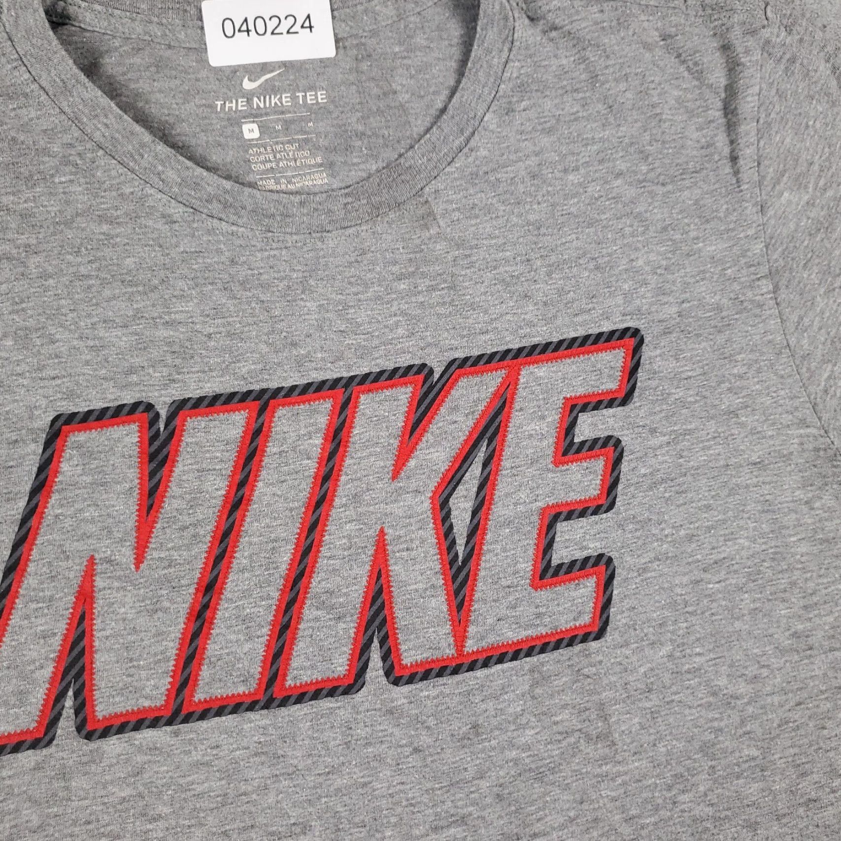 Nike Nike T Shirt Mens Size Medium Gray Swoosh Short Sleeve Adult Regular Crew Neck Logo Casual Sports Vintage: No Size US M / EU 48-50 / 2 - 4 Thumbnail
