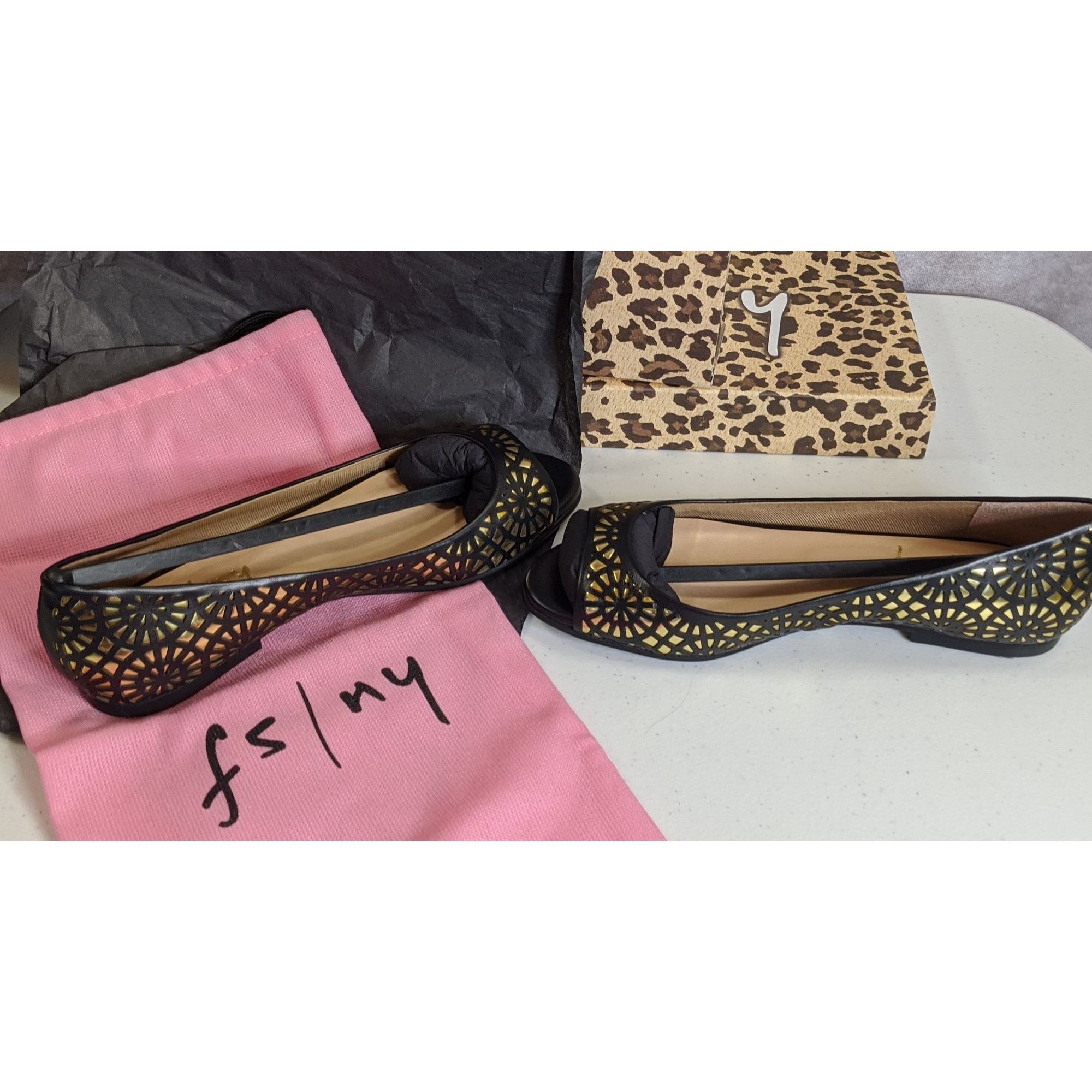 Other FS/NY Black & Gold "Black Nappa" Laser-Cut Peep Toe Flats Size US 5.5 / IT 35.5 - 3 Thumbnail