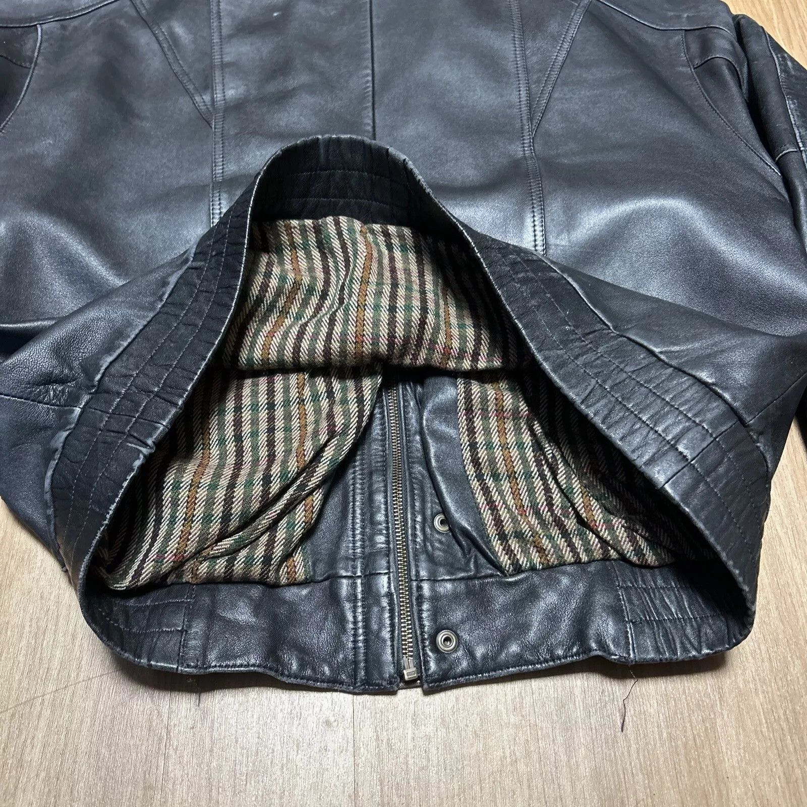 Peter Millar Vintage Peter Millar 100% Genuine Black Leather Size US S / EU 44-46 / 1 - 2 Thumbnail