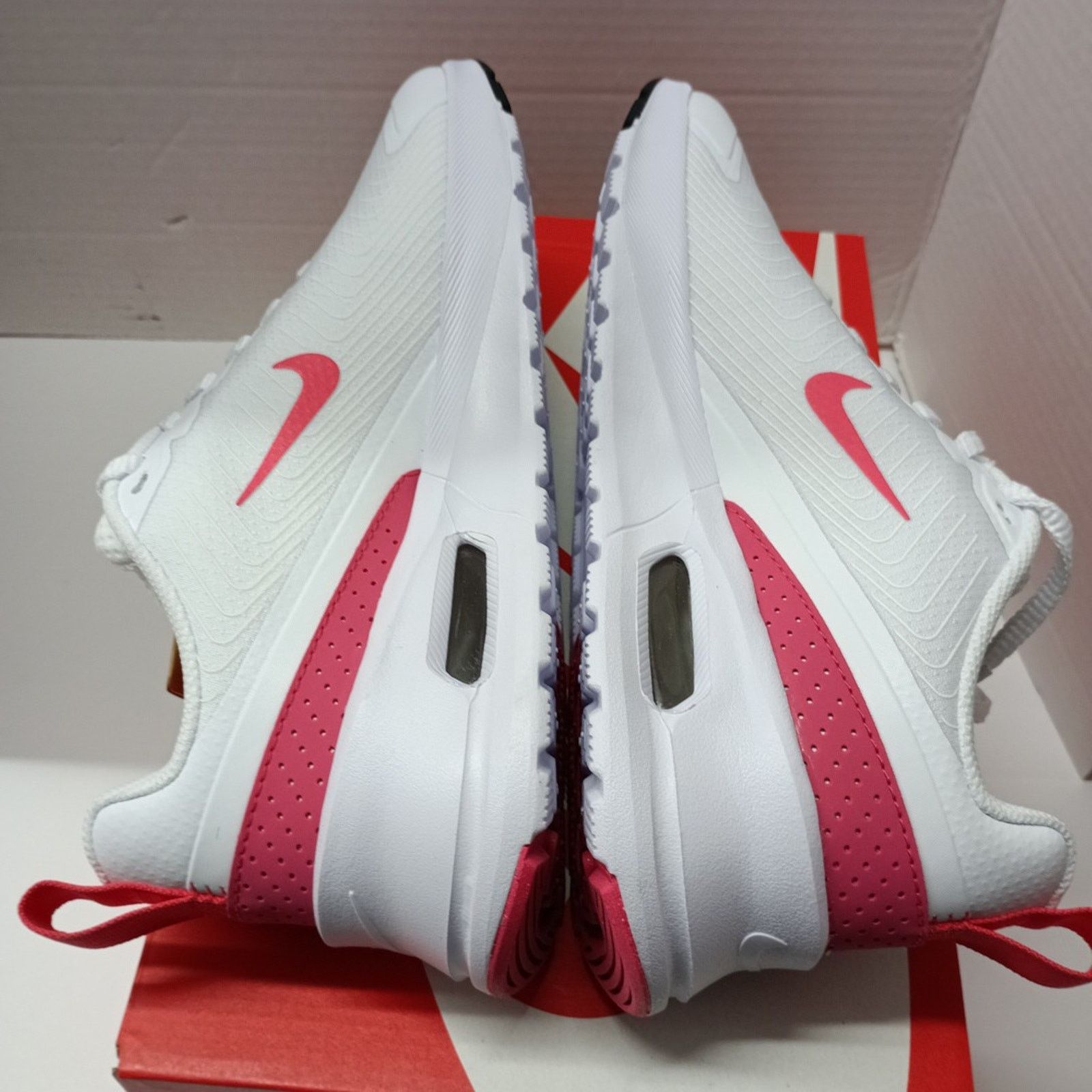 Nike Nike Air Max Nuaxis Women's Size 9 White Easter Pink Running Size US 9 / IT 39 - 7 Thumbnail