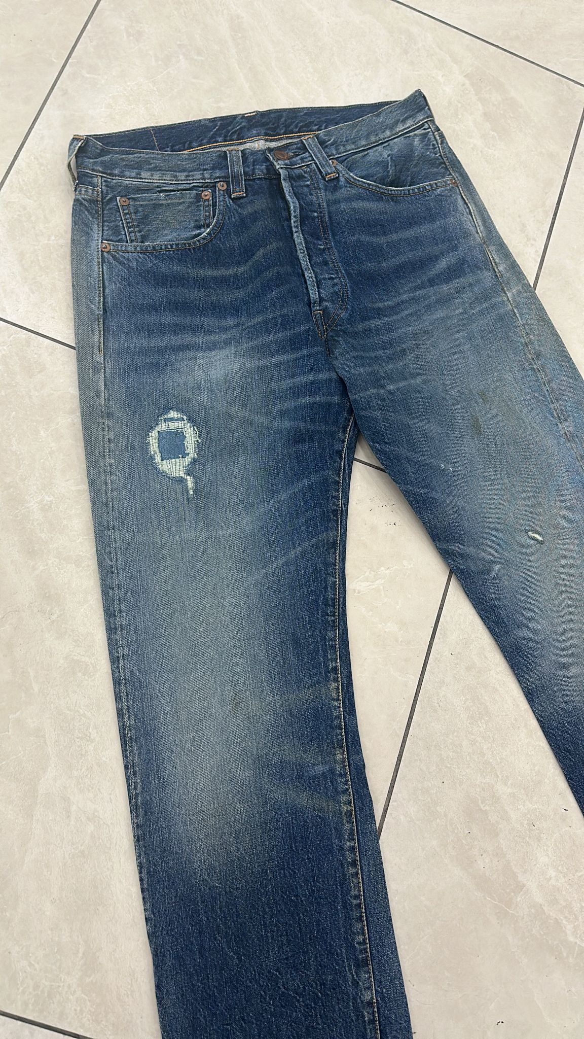 Levi's Vintage Clothing LVC Levi's Vintage Clothing 1947 501XX BigE Selvedge Jeans Size US 32 / EU 48 - 6 Thumbnail