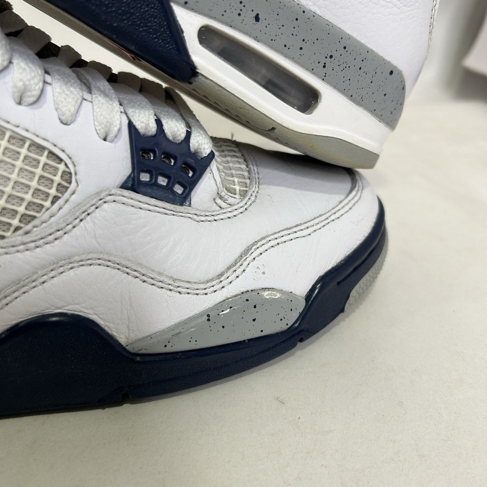 Jordan Brand Nike Air Jordan Retro 4 “Midnight Navy” Size US 8 / EU 41 - 10 Thumbnail