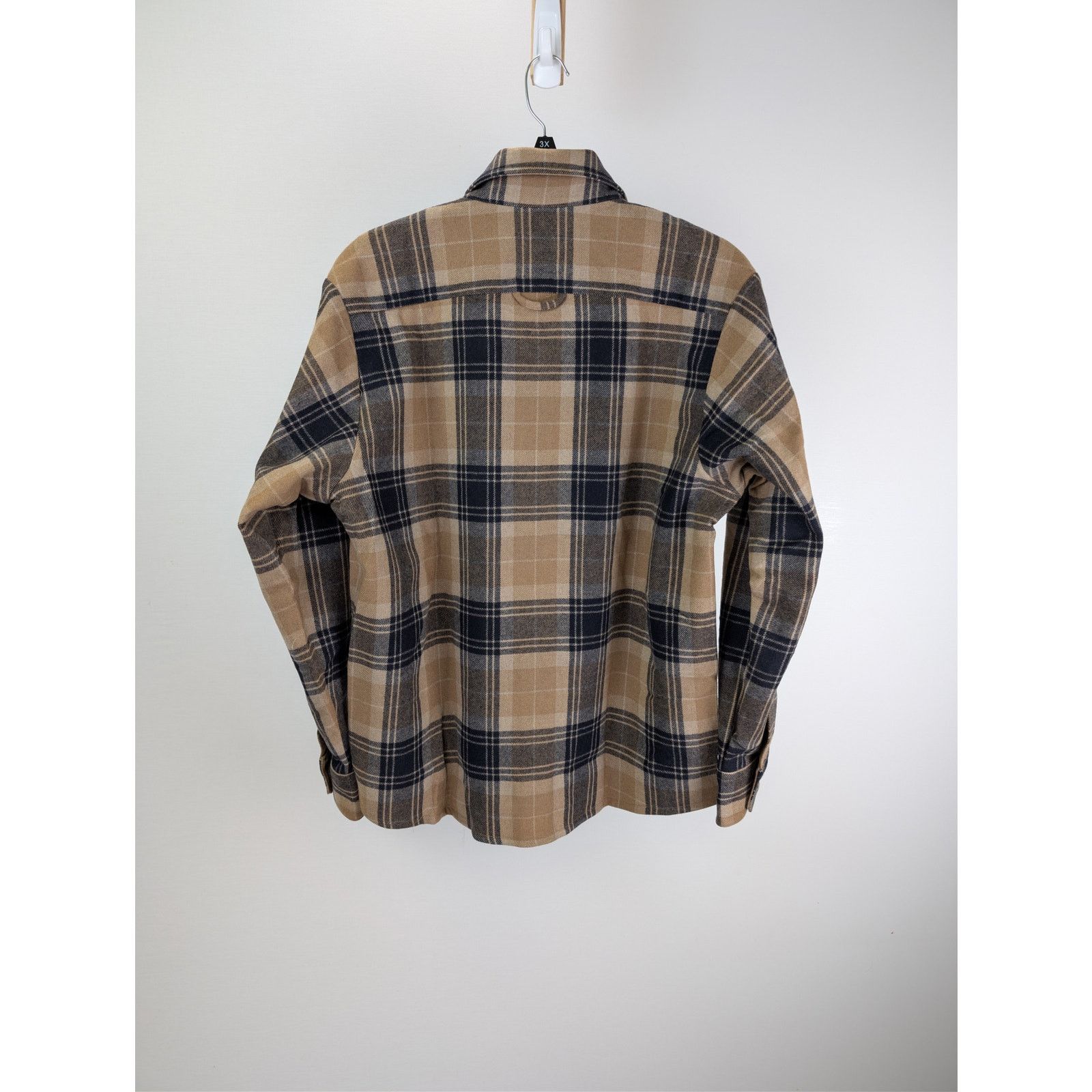 A.P.C. o1rshd1 Surchemise Bobby Button up Shirt in Dark Navy/Beige Size US M / EU 48-50 / 2 - 9 Thumbnail