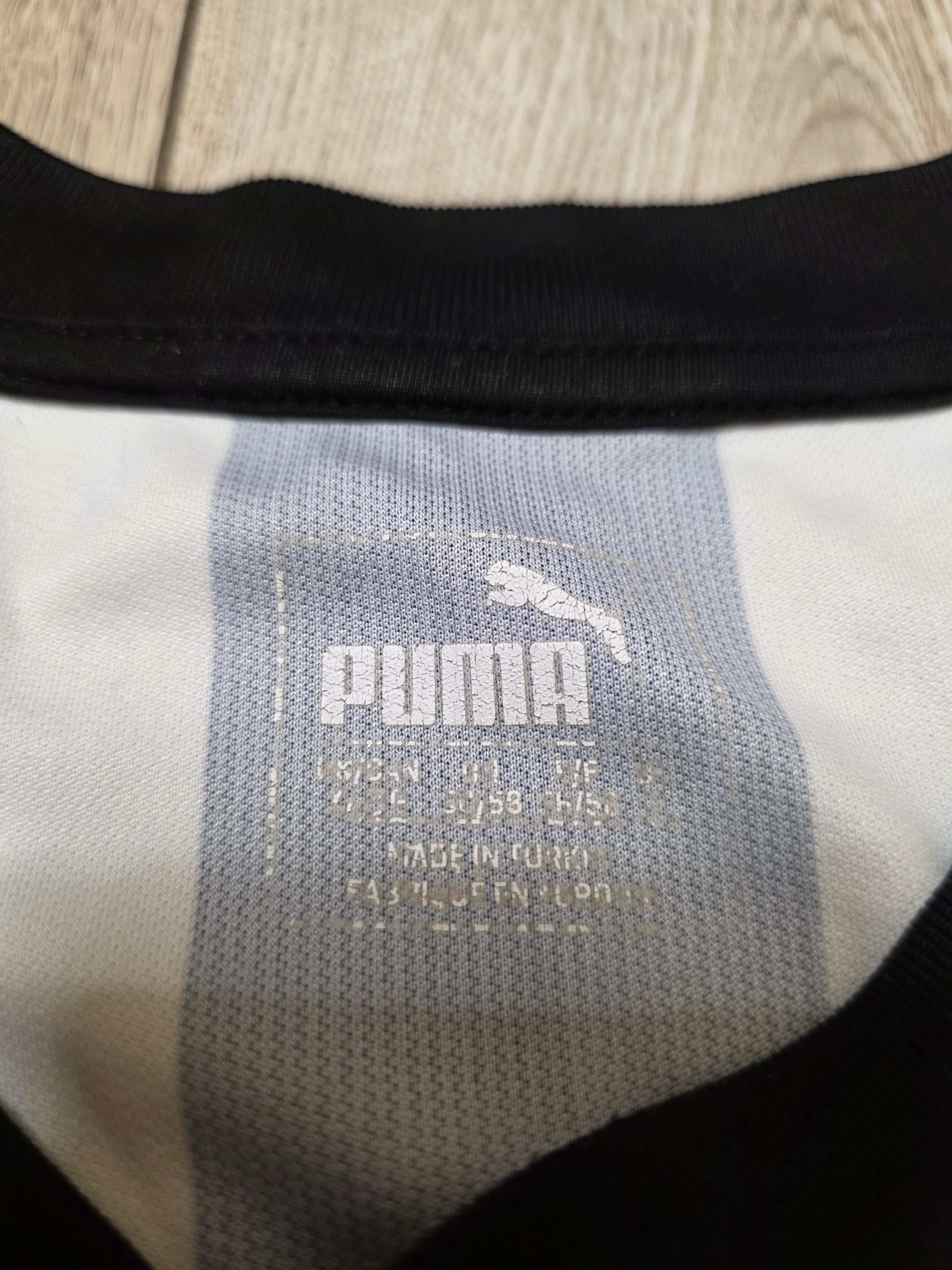 Puma NEWCASTLE UNITED 2017 2018 HOME FOOTBALL SOCCER JERSEY Size US XL / EU 56 / 4 - 6 Thumbnail
