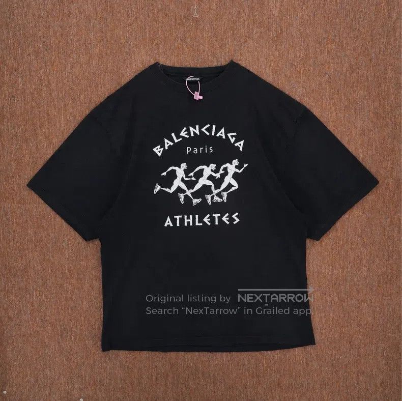 Balenciaga Balenciaga Marathon destroyed short-sleeve Size US L / EU 52-54 / 3 - 1 Thumbnail