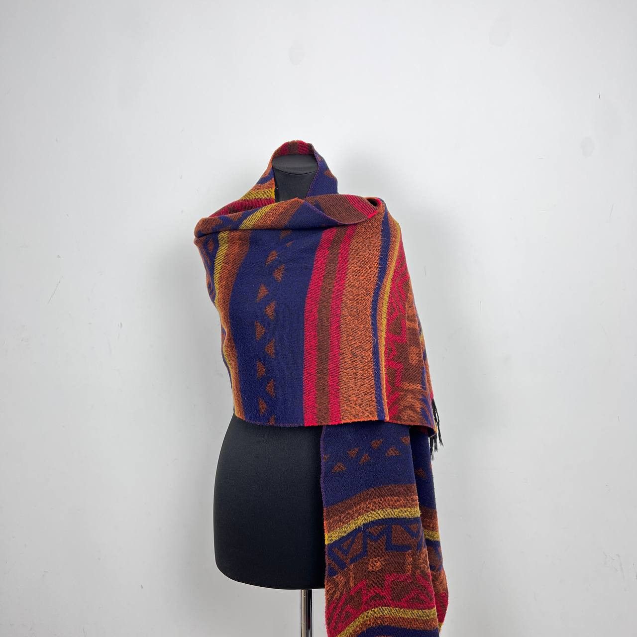 Fendi 2000s Fendi Geometric Multicolor Tribal Print Wool Scarf Size ONE SIZE - 2 Thumbnail
