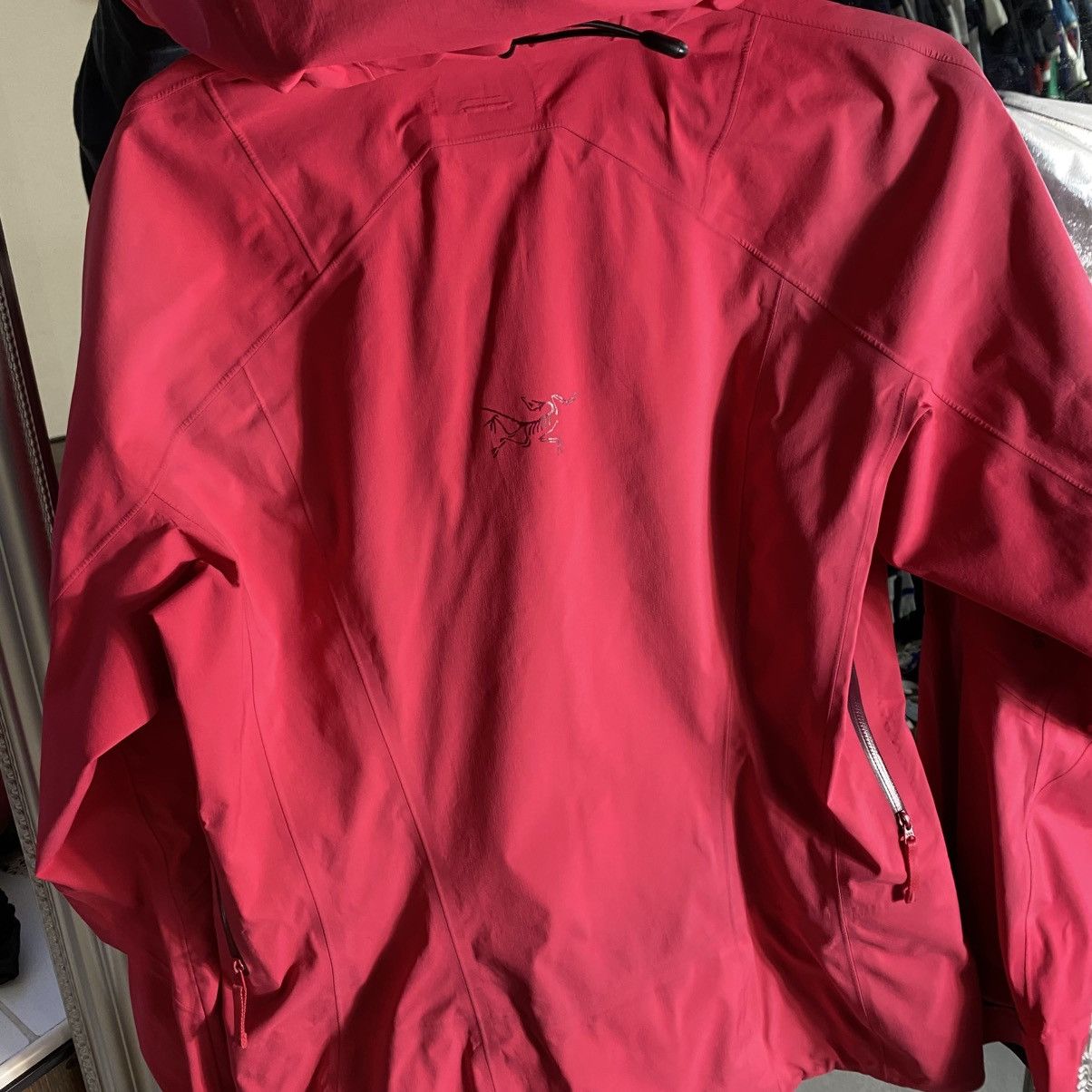 Arc'teryx Vintage Arcteryx Jacket Size S Size US S / EU 44-46 / 1 - 5 Thumbnail