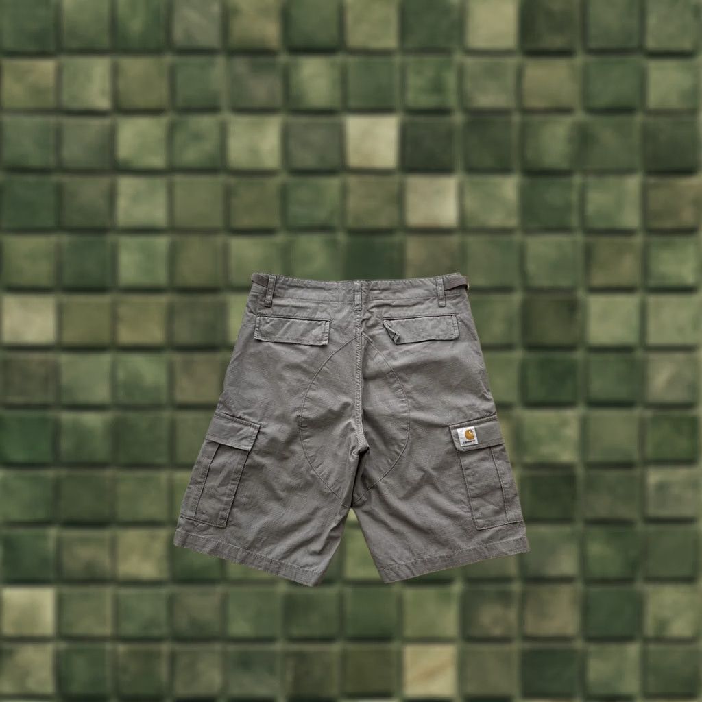 Carhartt VINTAGE Carhartt Aviation Cargo Bermuda Shorts Mens Size 30 Gray 90s 80s Retro USA Outdoor Cargo Style Logo Theme Size US 29 - 1 Thumbnail