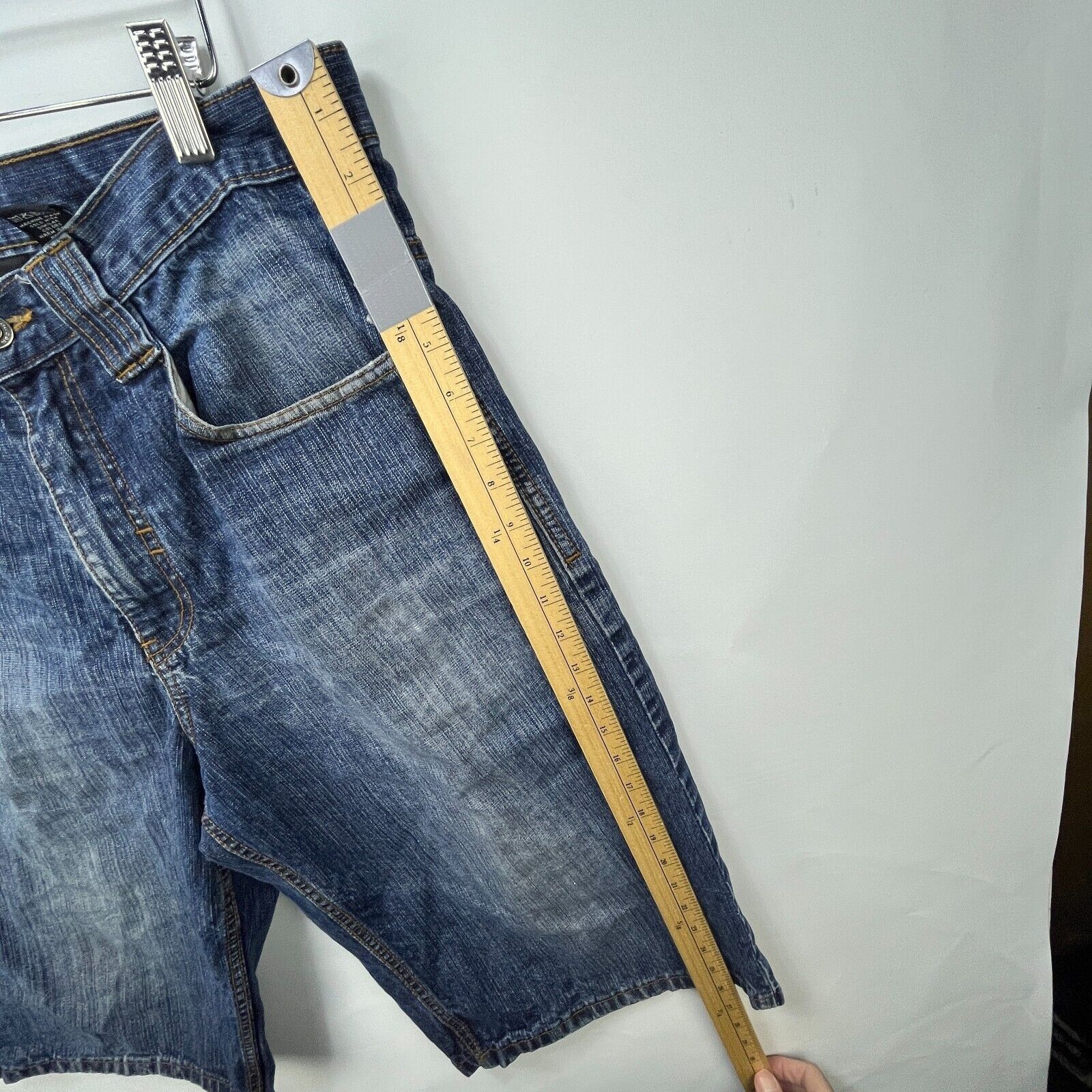 Rocawear × Vintage Vintage Y2K Rocawear Baggy Denim Jean Shorts 34 Hip Hop Size US 34 / EU 50 - 11 Thumbnail