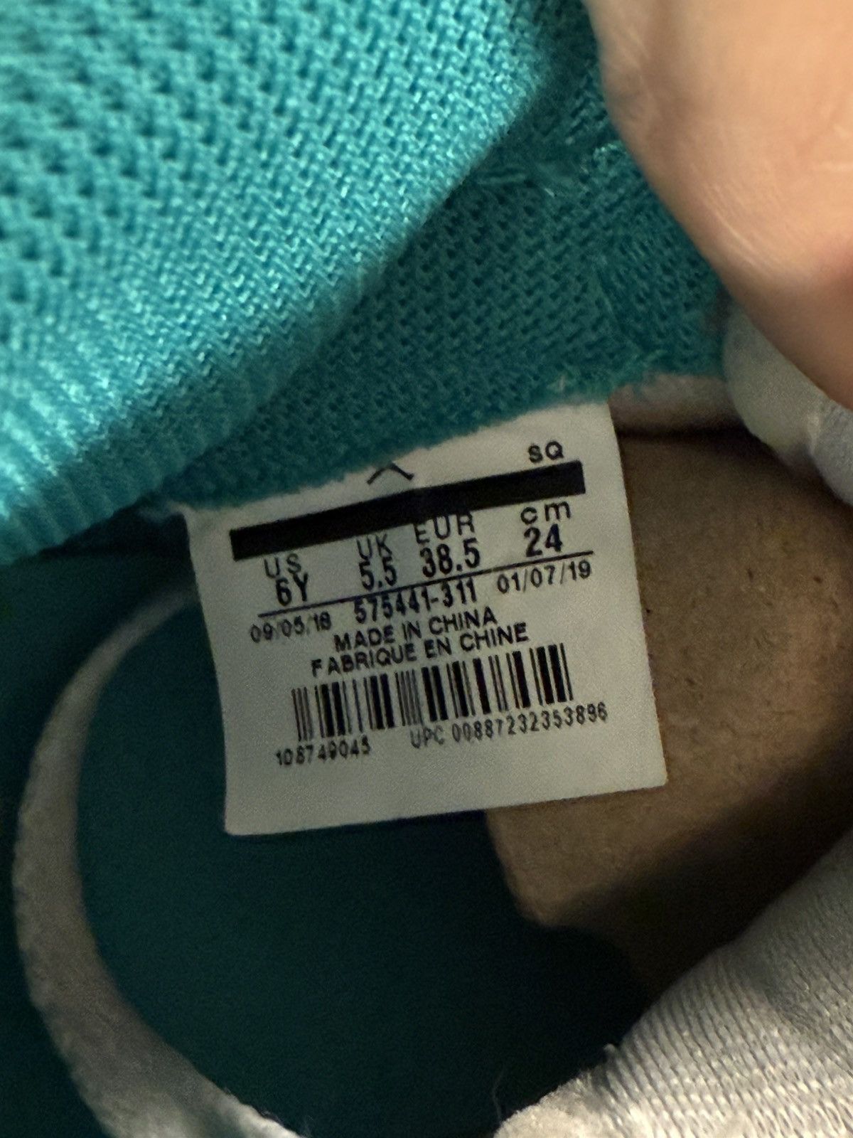 Jordan Brand × Nike Jordan 1 Turbo Green Size 6Y/7.5W (GS) Size US 6 / EU 39 - 14 Thumbnail