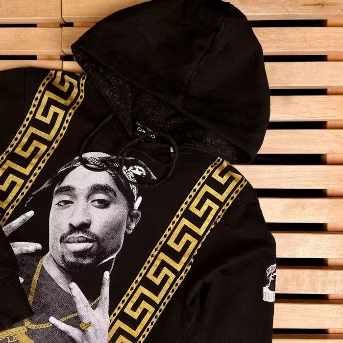Band Tees × Rap Tees × Vintage Mens Hoodies 2Pac TuPac Vintage Big Print Size M Size US M / EU 48-50 / 2 - 2 Thumbnail
