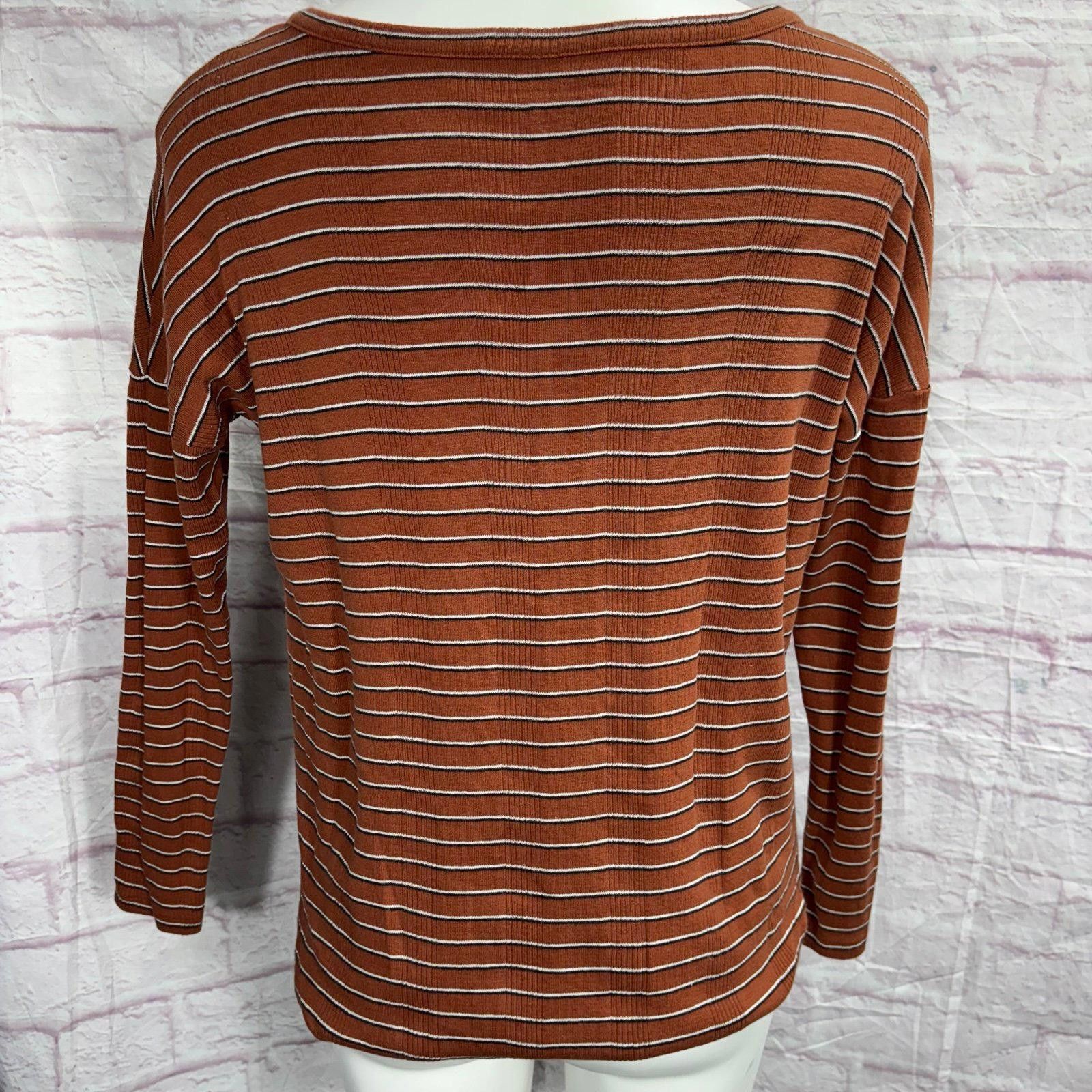 American Eagle Outfitters American Eagle Size XS Long Sleeve Top Size XS / US 0-2 / IT 36-38 - 4 Thumbnail