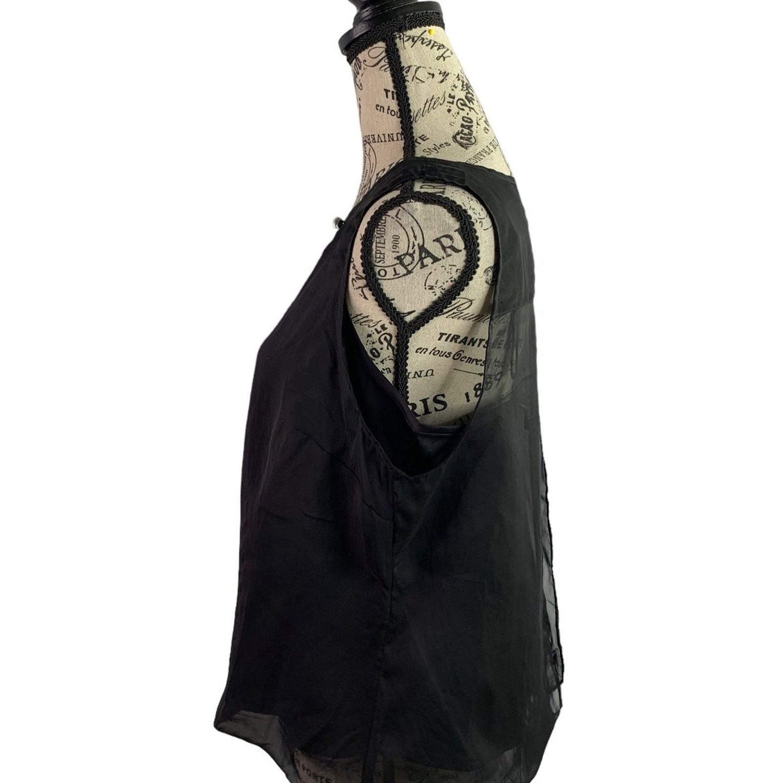 White House Black Market White House Black Market Blouse Top 12P sleeveless Layered Size XL / US 12-14 / IT 48-50 - 8 Thumbnail