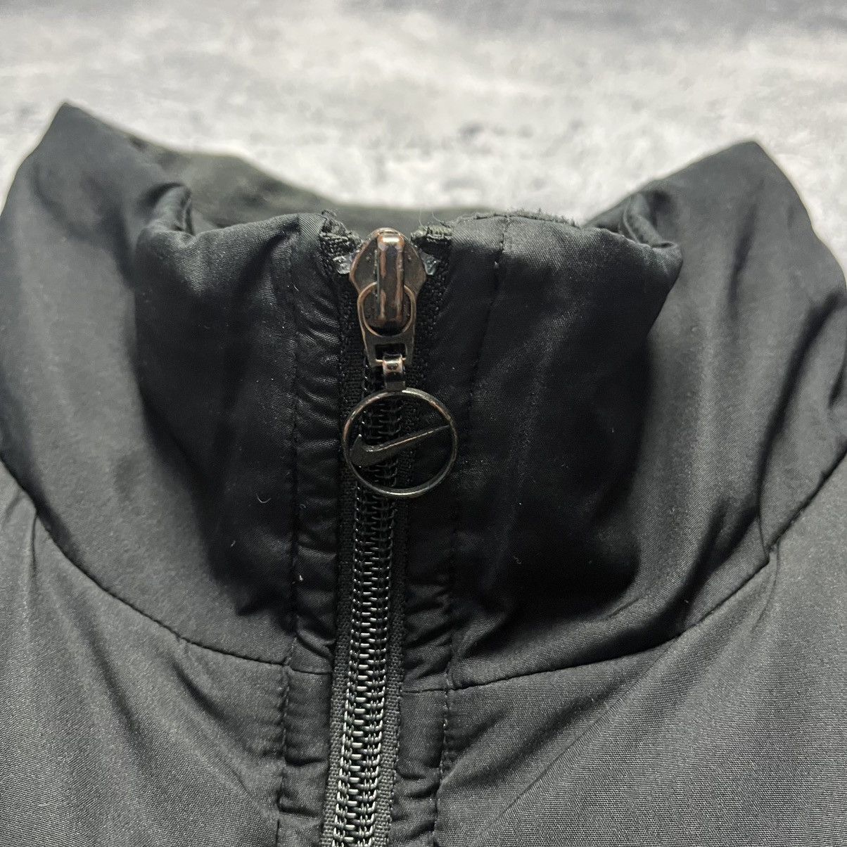 Nike Vintage Nike Cropped Puffer Jacket Swoosh Streetwear Y2K Size L / US 10 / IT 46 - 5 Thumbnail