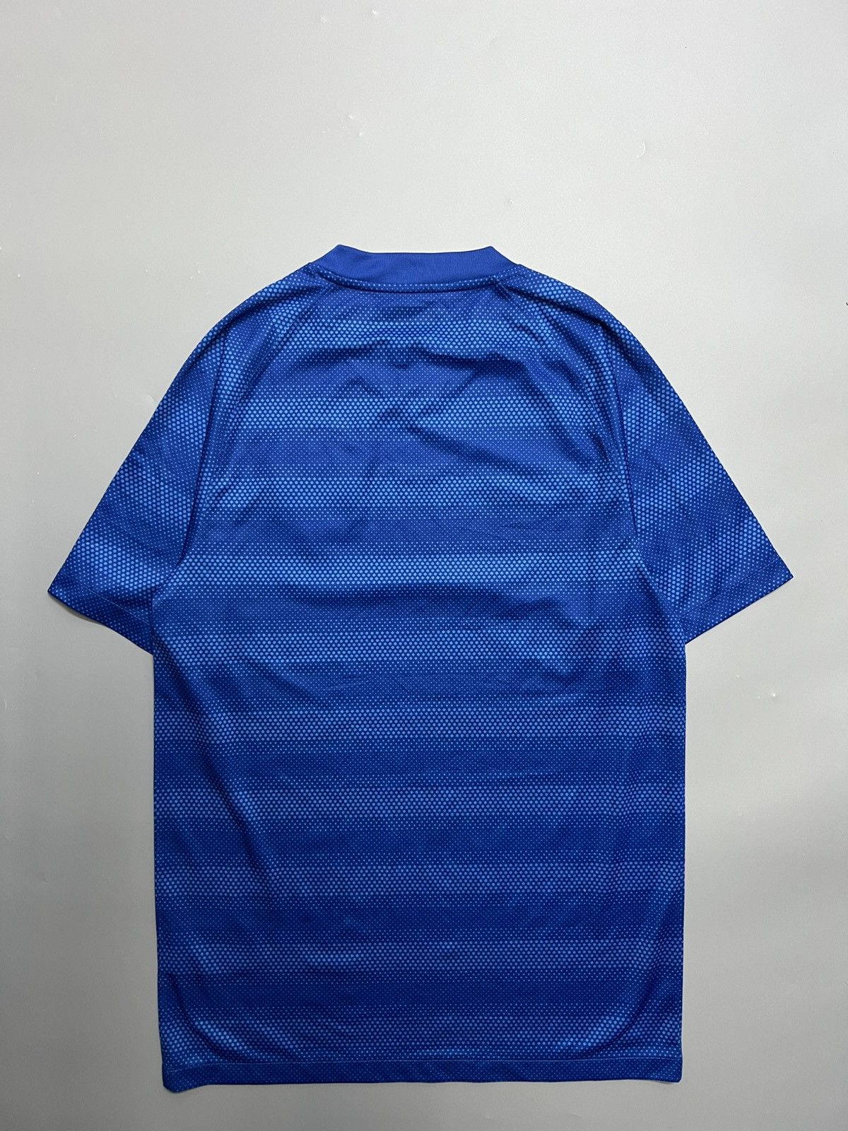 Nike Brazil 2014-2015 Away Jersey Size US S / EU 44-46 / 1 - 3 Thumbnail