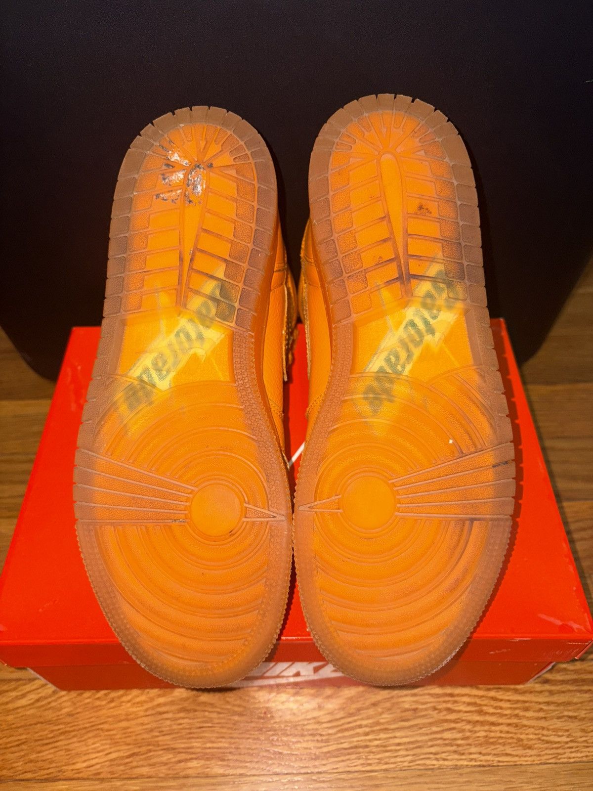 Nike Jordan 1 Retro High Gatorade Orange Peel Size US 6.5 / EU 39-40 - 5 Thumbnail