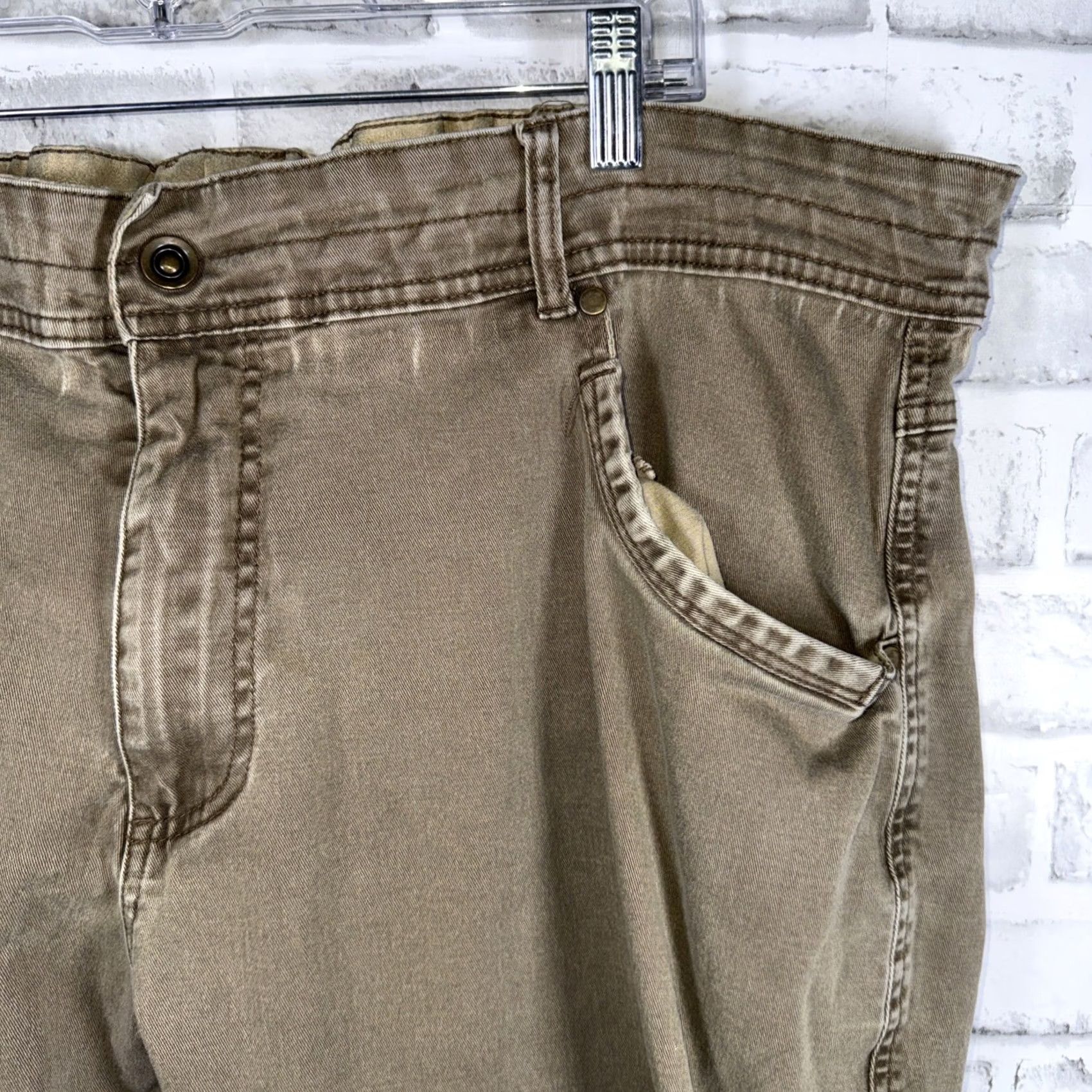 Vintage Gear Natural Gear Beige Hiking Pants Mens 42x34 Chino Regular Beige Hiking Pants Mens 42x34 Gear Mens Pants Beige Nat... Size US 42 / EU 58 - 2 Thumbnail