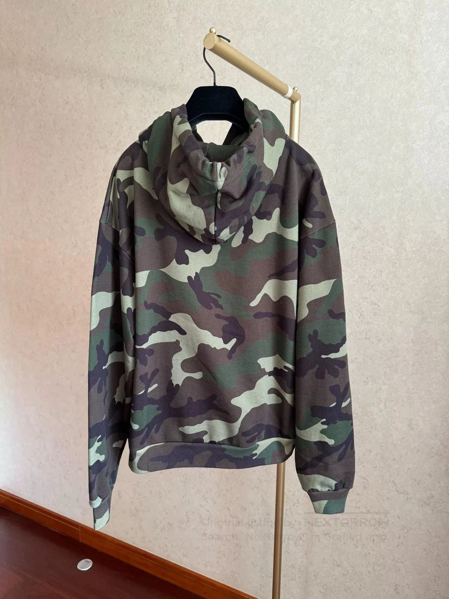 Celine Celine Camouflage Hoodie. Size XS / US 0-2 / IT 36-38 - 2 Thumbnail