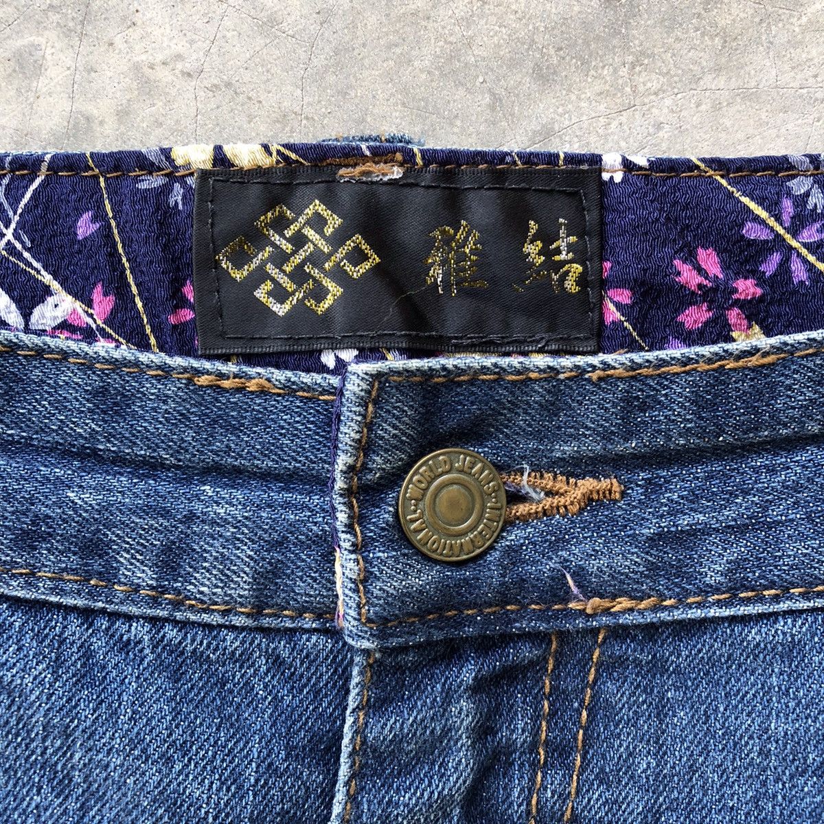 Japanese Brand Sukajan Pants Rare Flying Peacock Jorts Size US 34 / EU 50 - 11 Thumbnail