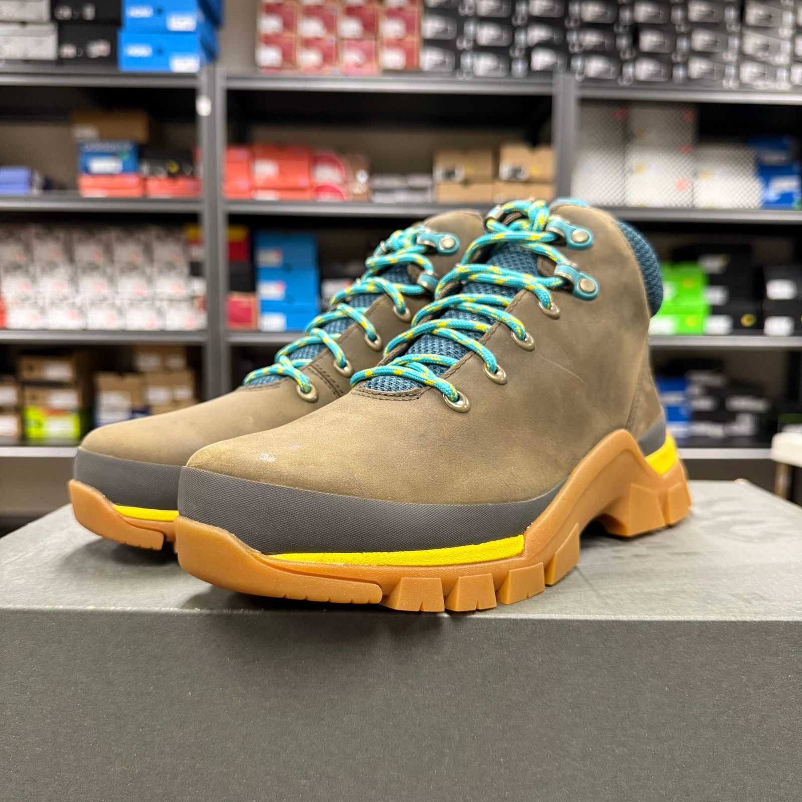 Timberland TIMBERLAND WOMEN’S 8.5 JENNESS FALLS WATERPROOF MID BOOT Size US 8.5 / IT 38.5 - 5 Thumbnail