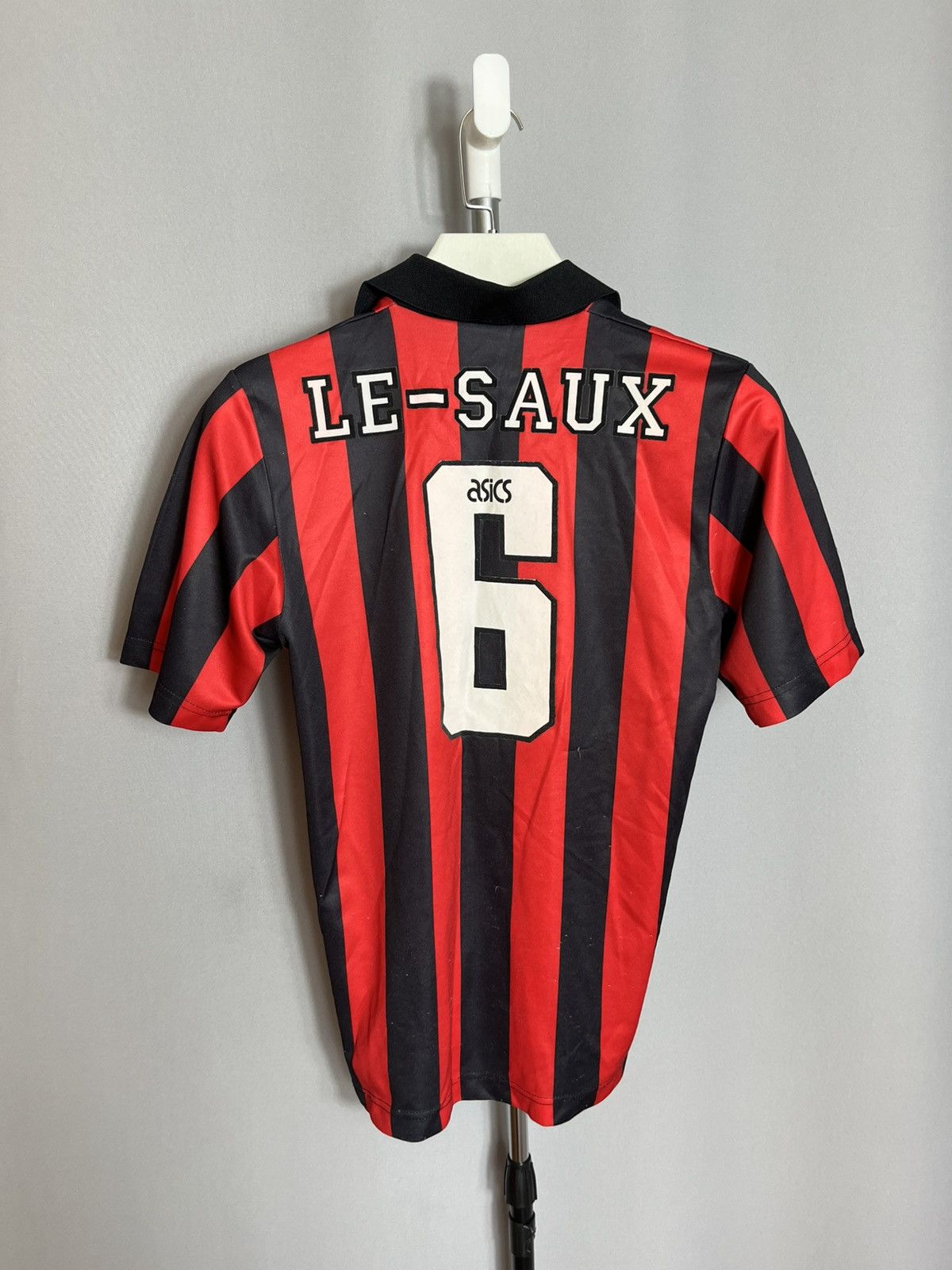 Asics 1992 - 1994 Blackburn Rovers away graeme le-saux jersey Size US S / EU 44-46 / 1 - 9 Thumbnail