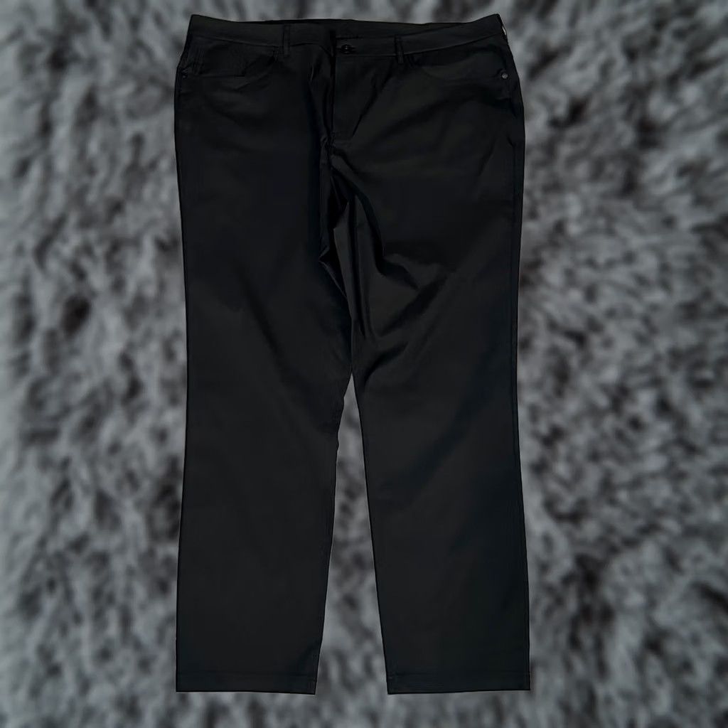 Vintage Public Rec Black Dealmaker Performance Pants Men 44 Regular 34 Inseam Chino NWOT Size US 44 / EU 60 - 1 Thumbnail