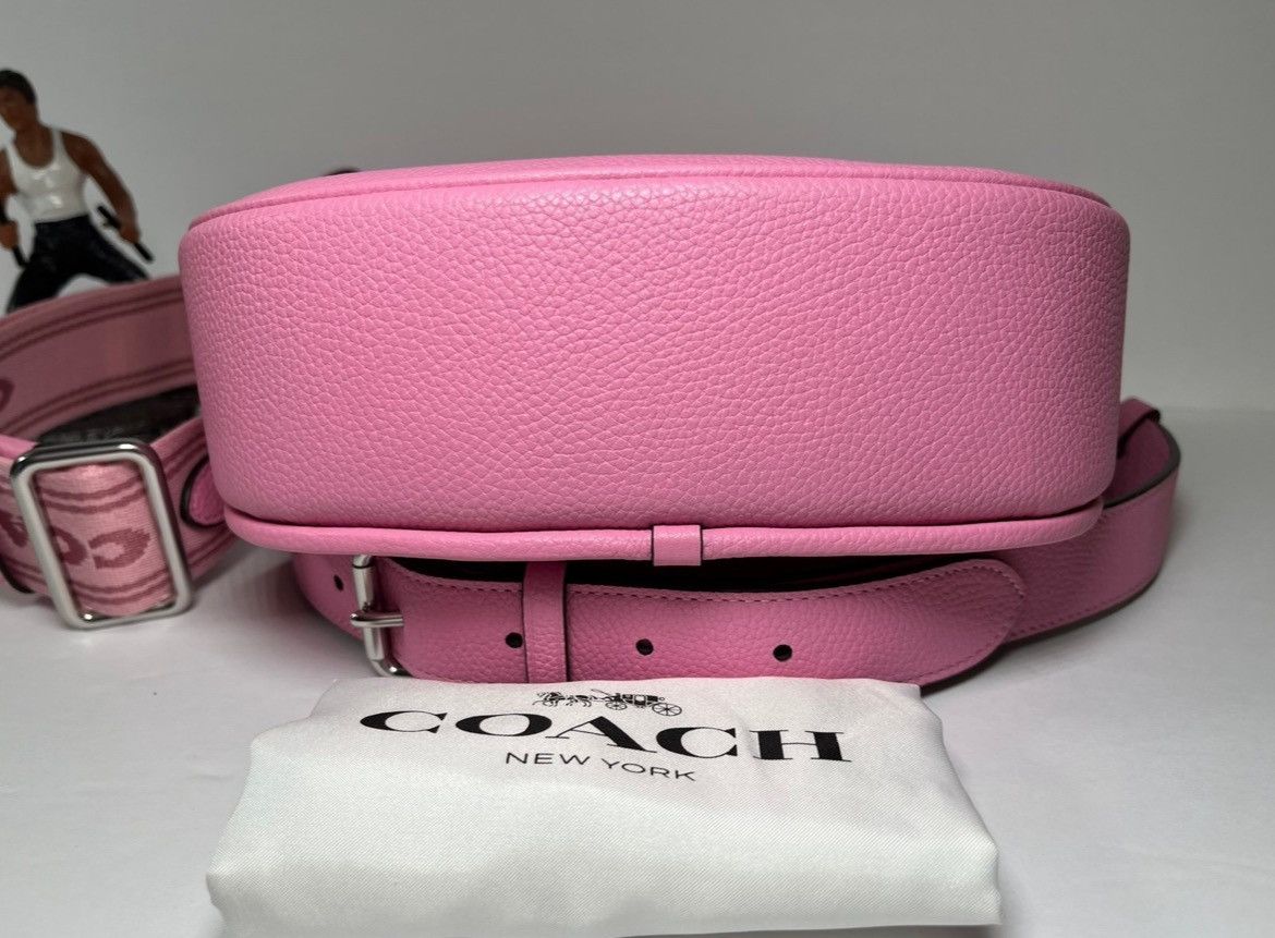 Coach Coach Camera Bag In Signature Canvas With Heart Print NWT Size ONE SIZE - 3 Thumbnail