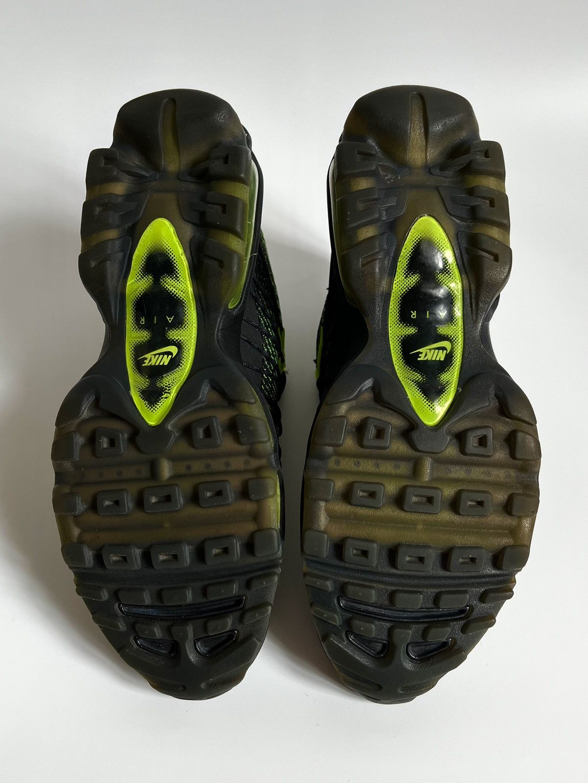 Nike Nike Air Max 95 Jacquard “Black Volt” Size US 8.5 / EU 41-42 - 9 Thumbnail