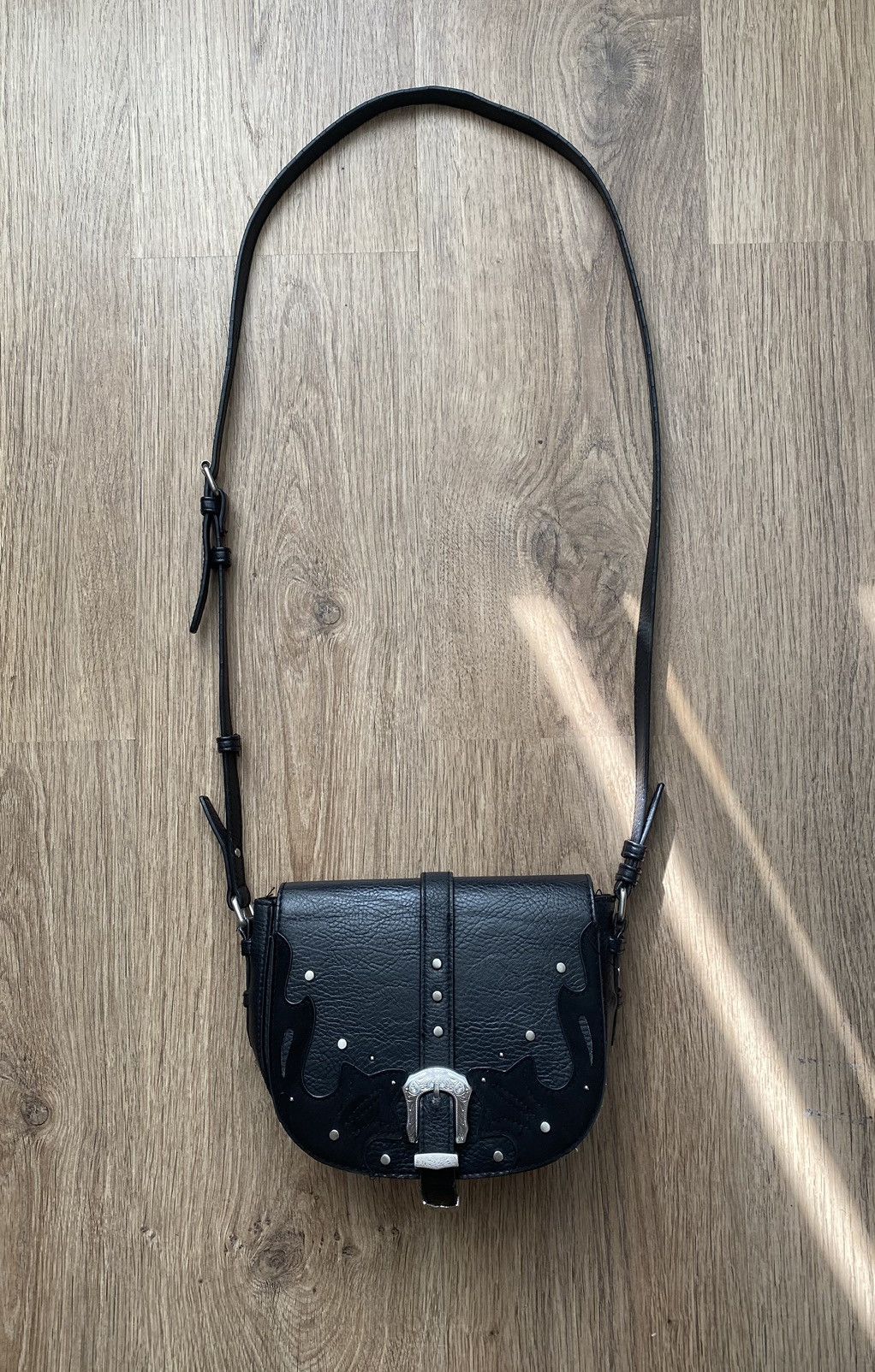 B.B. Simon Y2K b.b Simon style black fire shoulder bag Size ONE SIZE - 1 Thumbnail