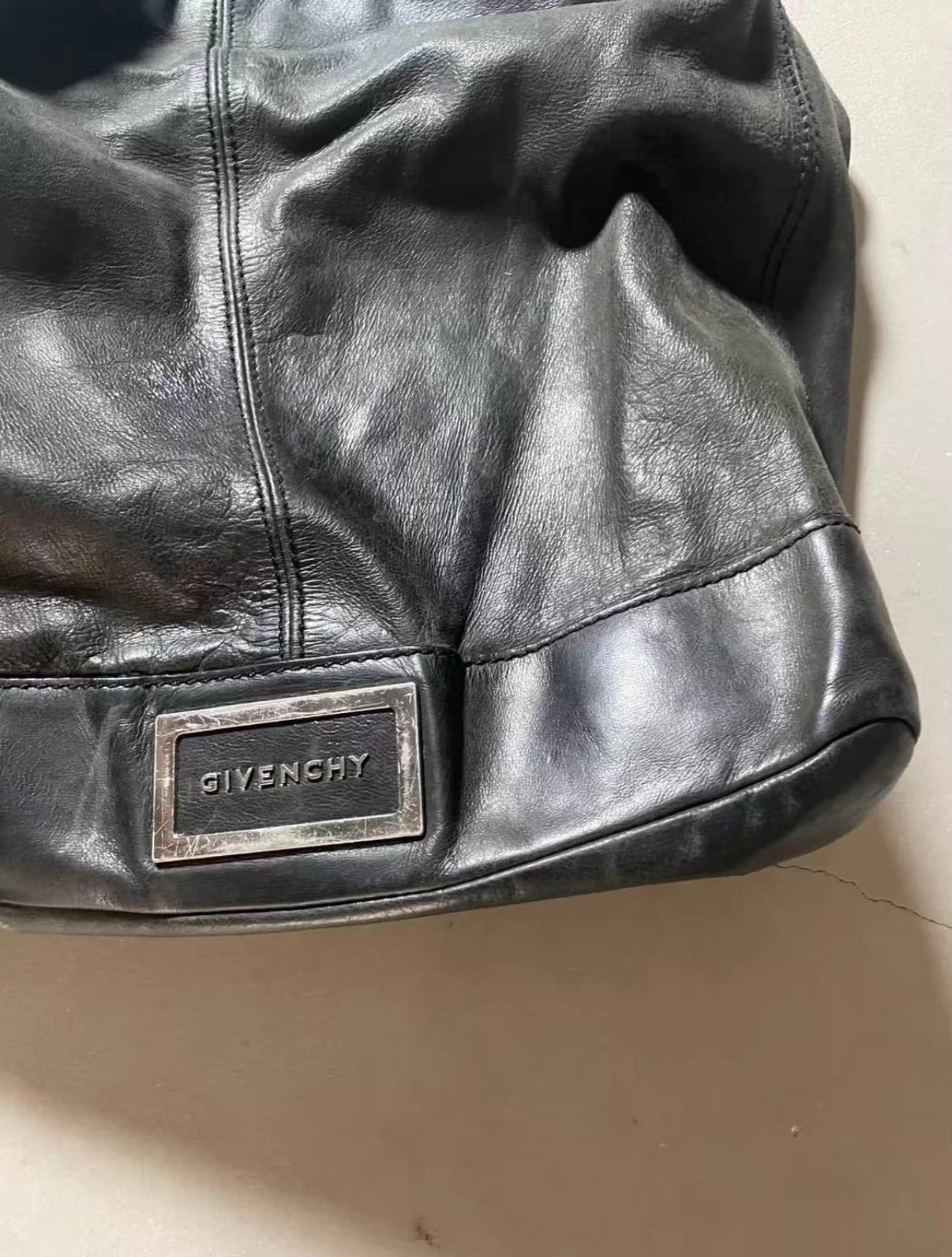 Givenchy Givenchy 2way crossbody tote Y2K bag Size ONE SIZE - 3 Thumbnail