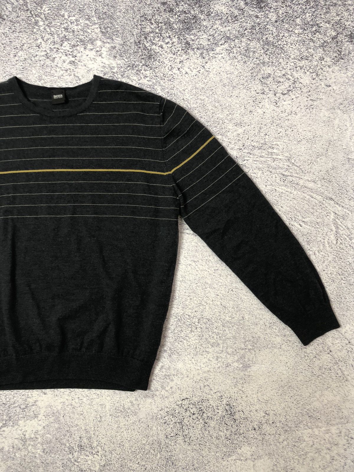 Hugo Boss Men’s Hugo Boss vintage men’s size M y2k casual ykk Size US M / EU 48-50 / 2 - 3 Thumbnail