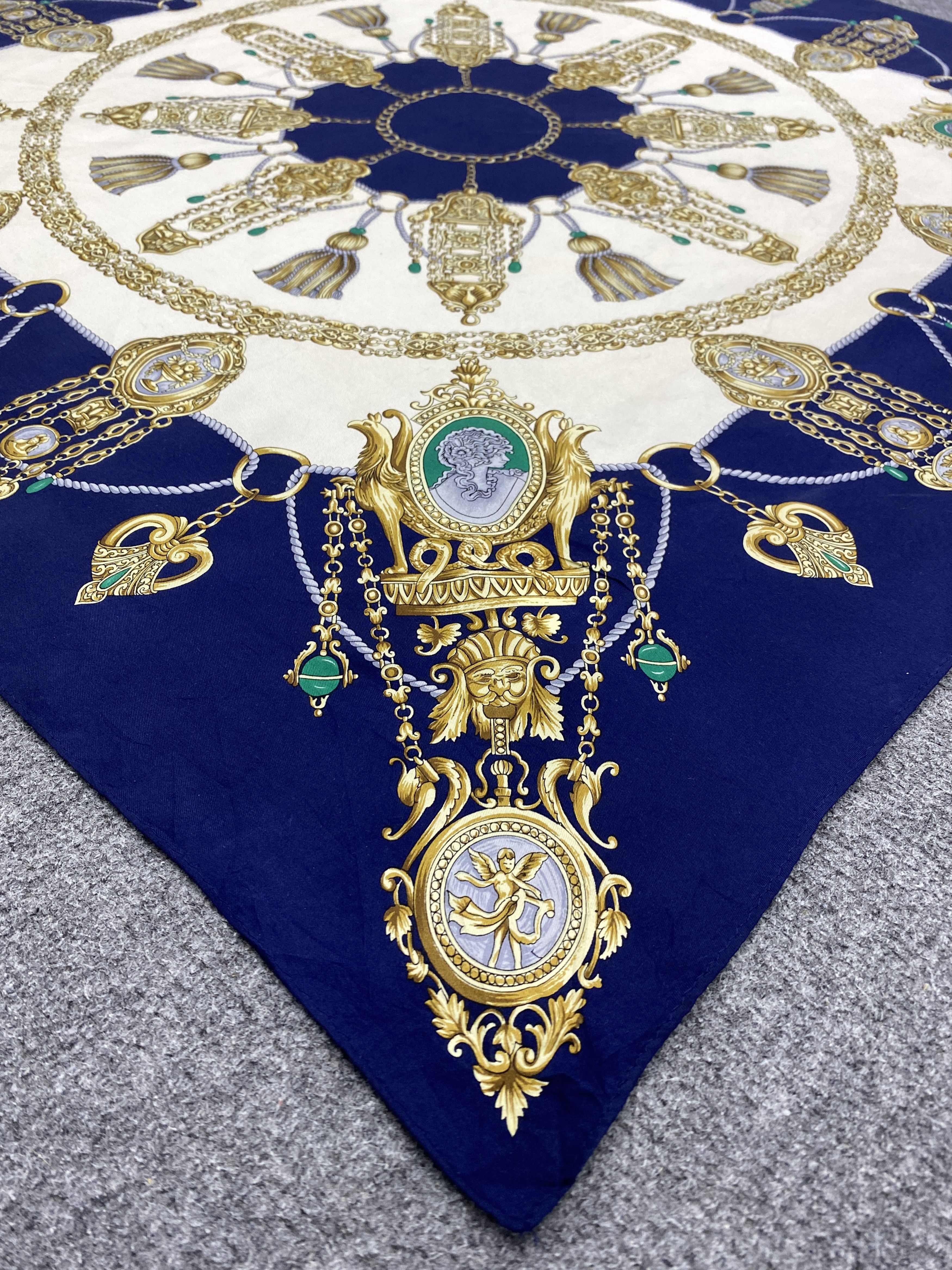 Japanese Brand Vintage Japanese Brand Silk Scarf SN0113 Size ONE SIZE - 4 Thumbnail