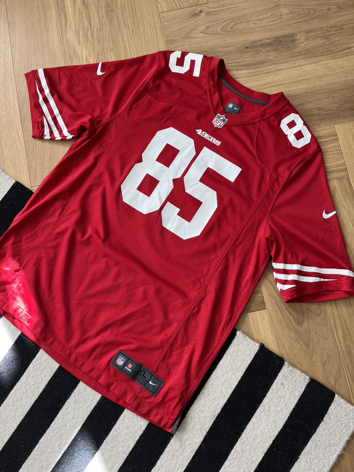 Nike San Francisco 49ers Vernon Davis NFL OnField Jersey Size XL Size US XL / EU 56 / 4 - 3 Thumbnail