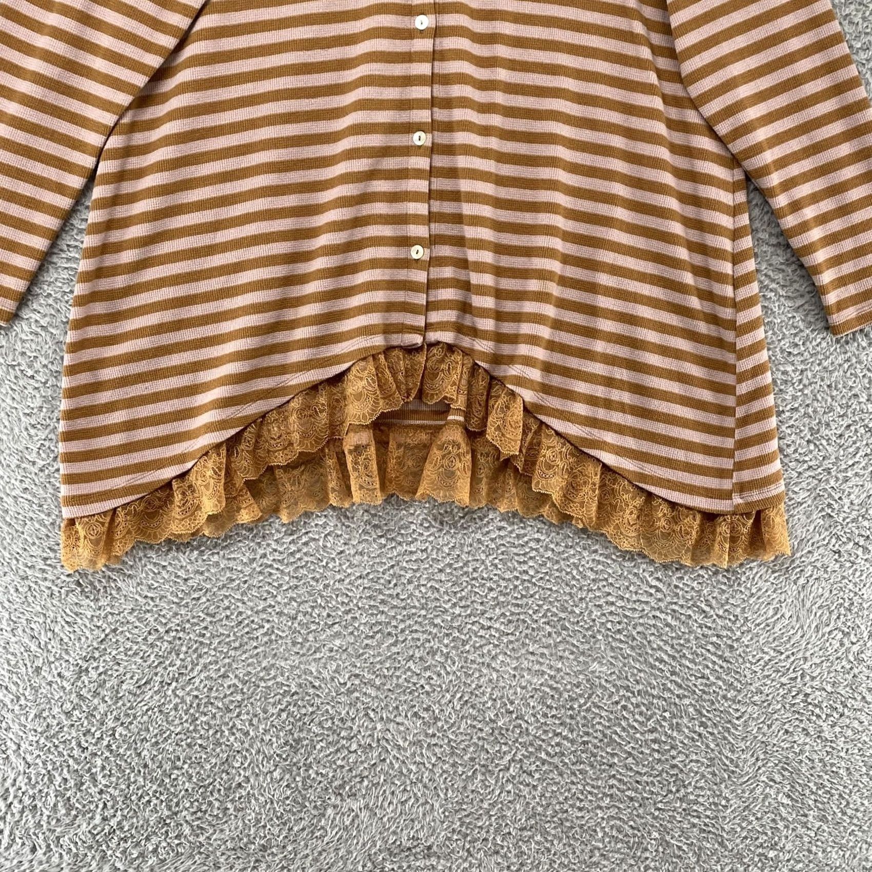 Vintage LOGO Lori Goldstein Tunic Top Womens 3X Brown Button Front Lace Layered Stripe V-Neck Long Sleeve Blouse Size XXL / US 16-18 / IT 52-54 - 2 Thumbnail