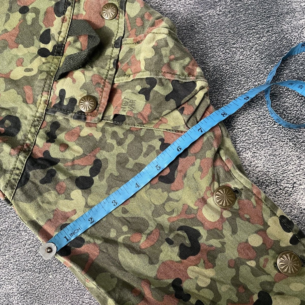 If Six Was Nine SLY camo japanese style y2k punk multi pocket short pants Size US 31 - 16 Thumbnail