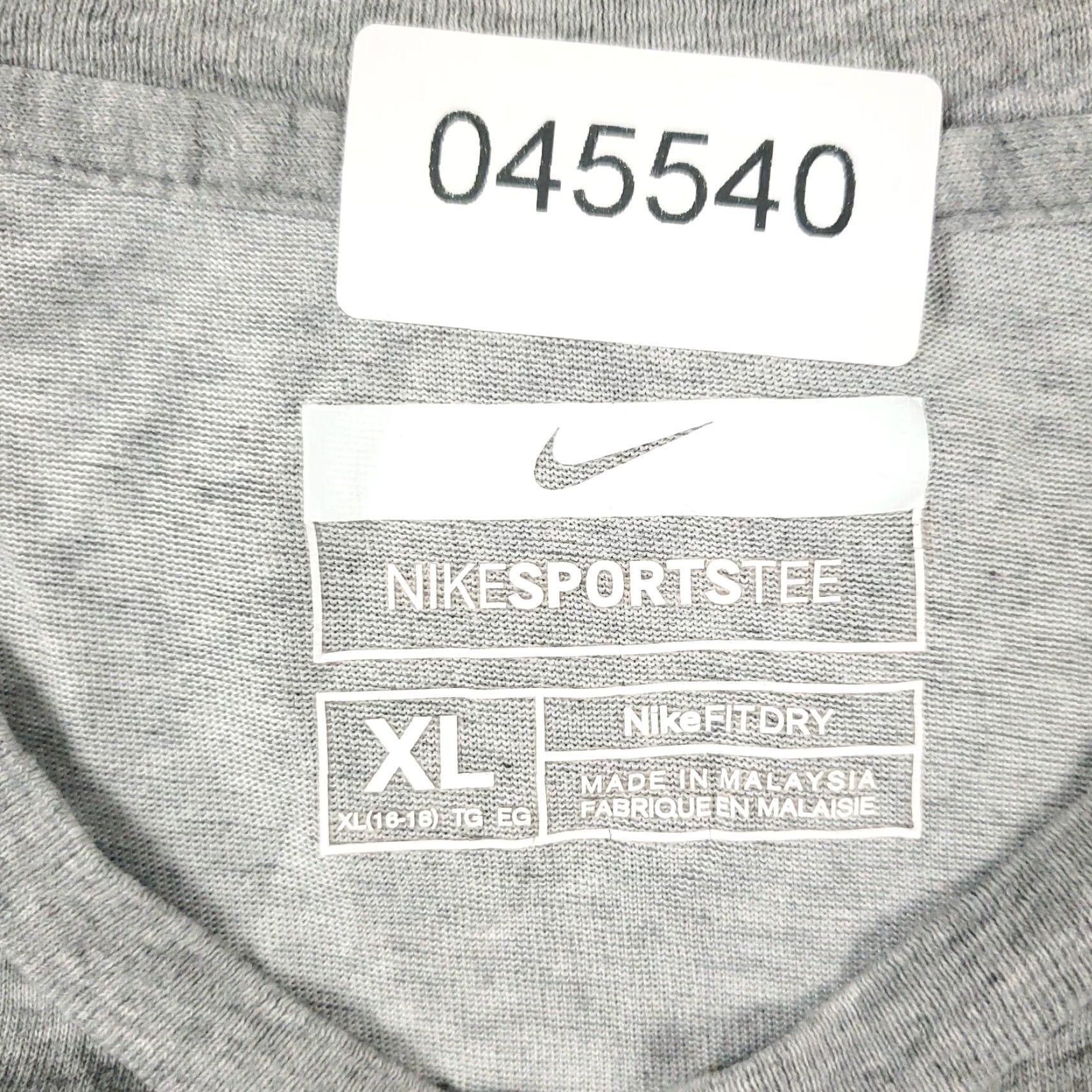 Nike Nike Women's T-Shirt XL Gray Short Sleeve Swoosh Casual Modern Size XL / US 12-14 / IT 48-50 - 6 Thumbnail