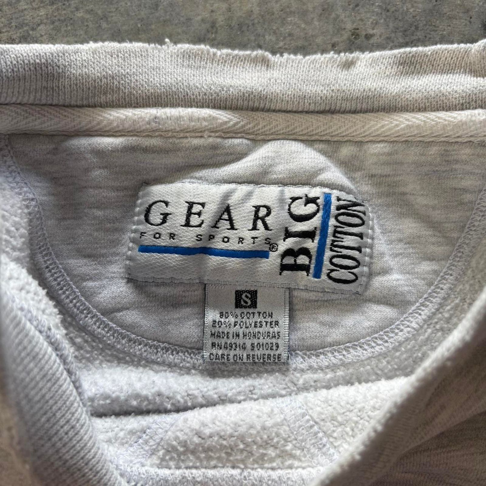 Vintage 90s University of North Carolina Tar Heels Thrashed Crewneck Size US S / EU 44-46 / 1 - 3 Thumbnail