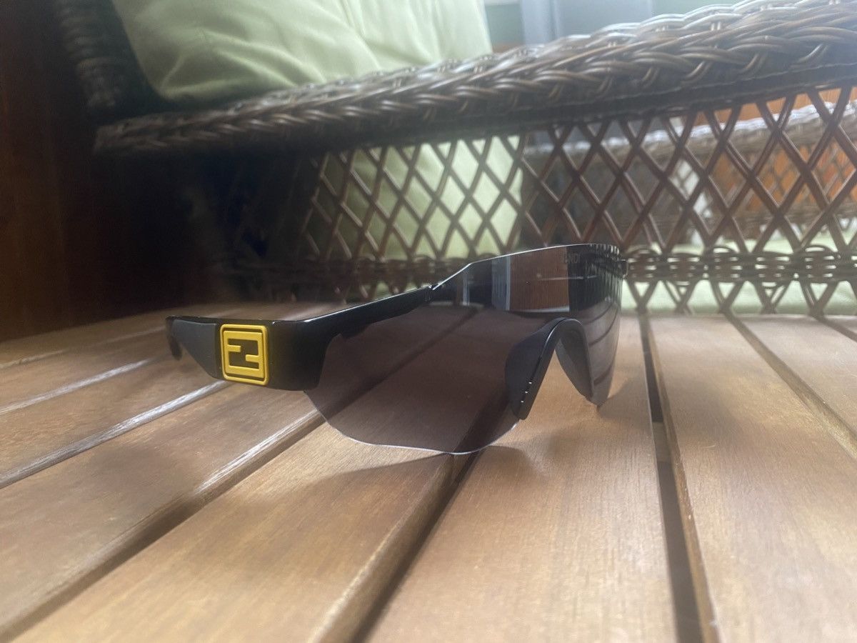 Fendi Fendi Sport Baguette Sunglasses Size ONE SIZE - 1 Thumbnail