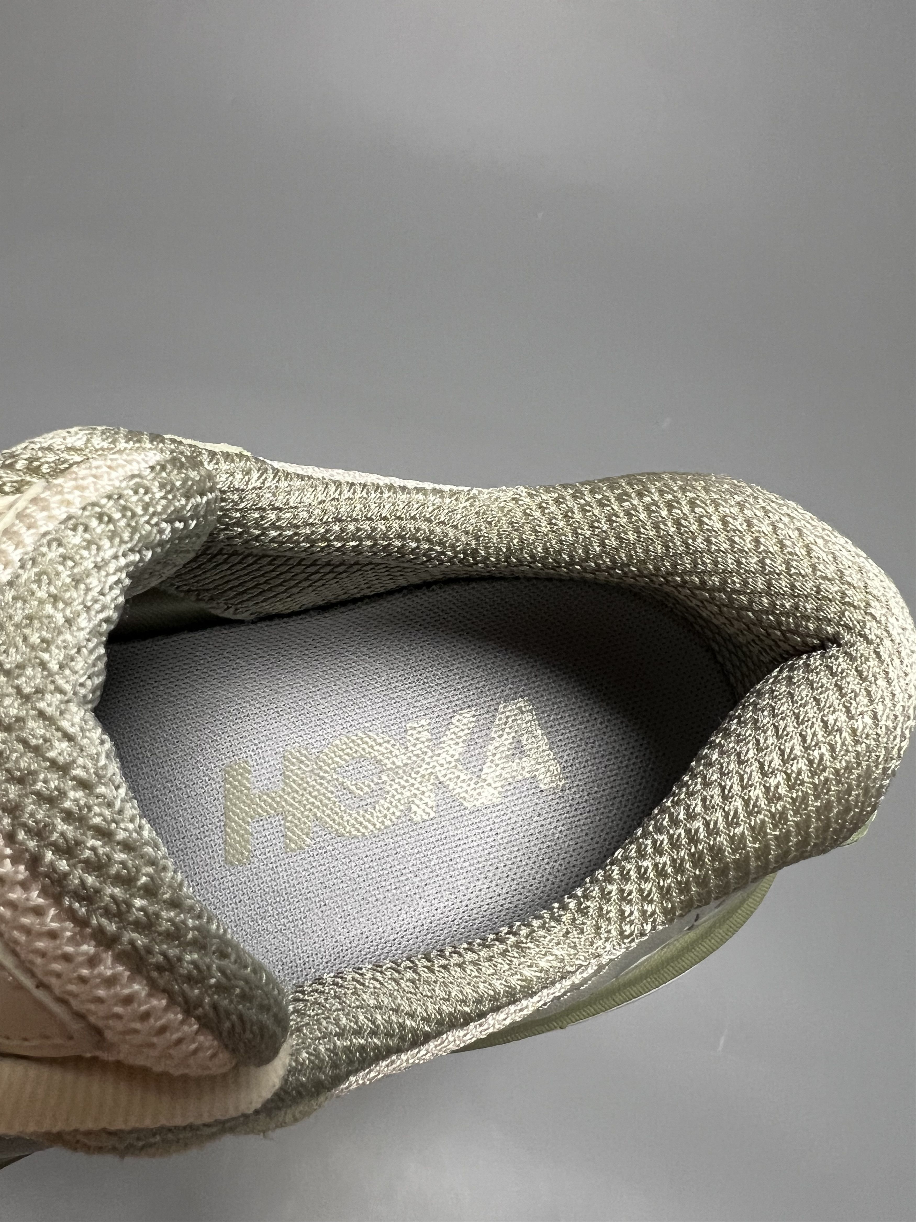 Hoka Hoka One One Bondi L Running Shoes Walking Gym Training Size US 7 / IT 37 - 19 Thumbnail