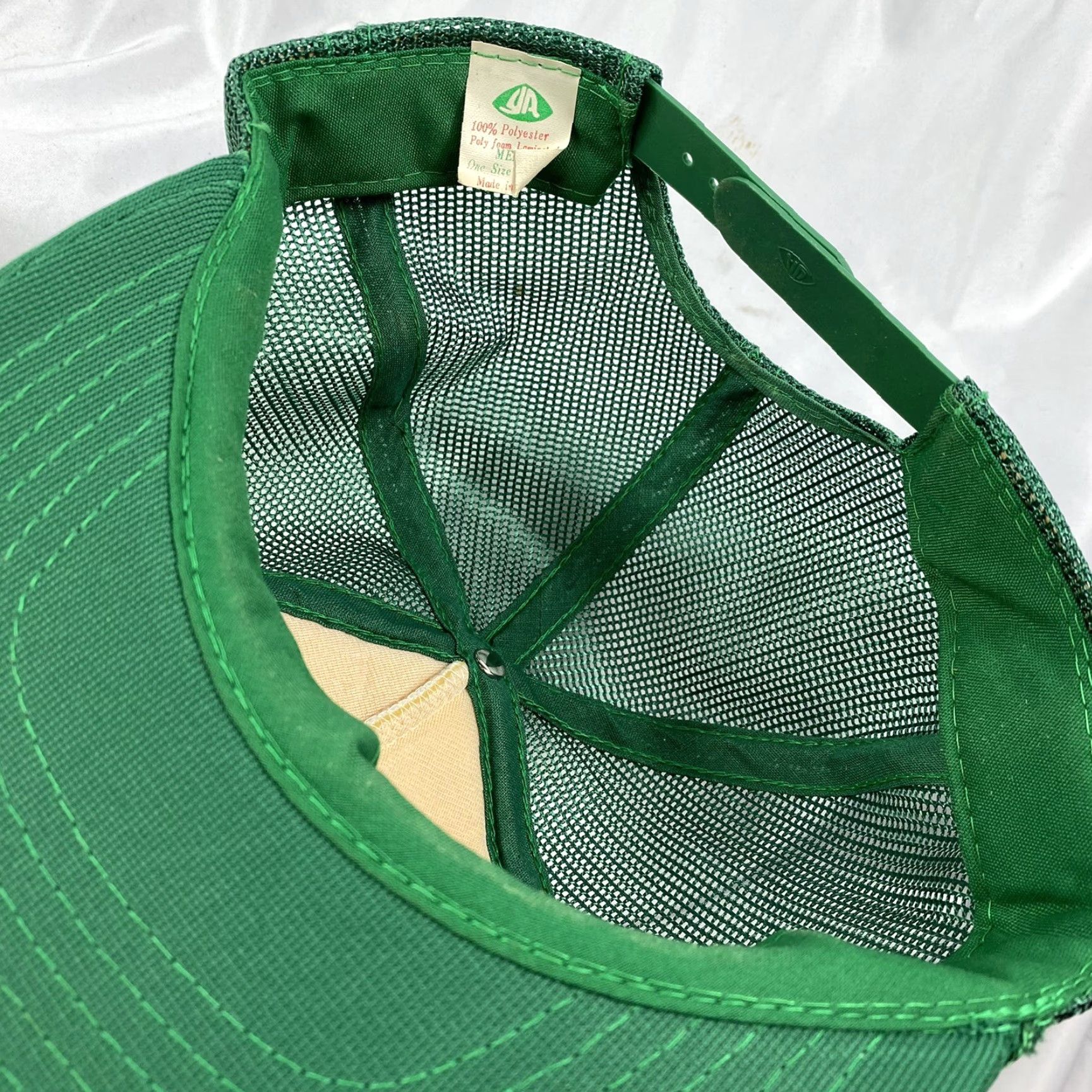 Vintage VINTAGE 1980s HaT Cap Trucker Hat Glass Bottle Collector Deadstock Historical Look 1984 US Hat Mens Women? Size ONE SIZE - 4 Thumbnail