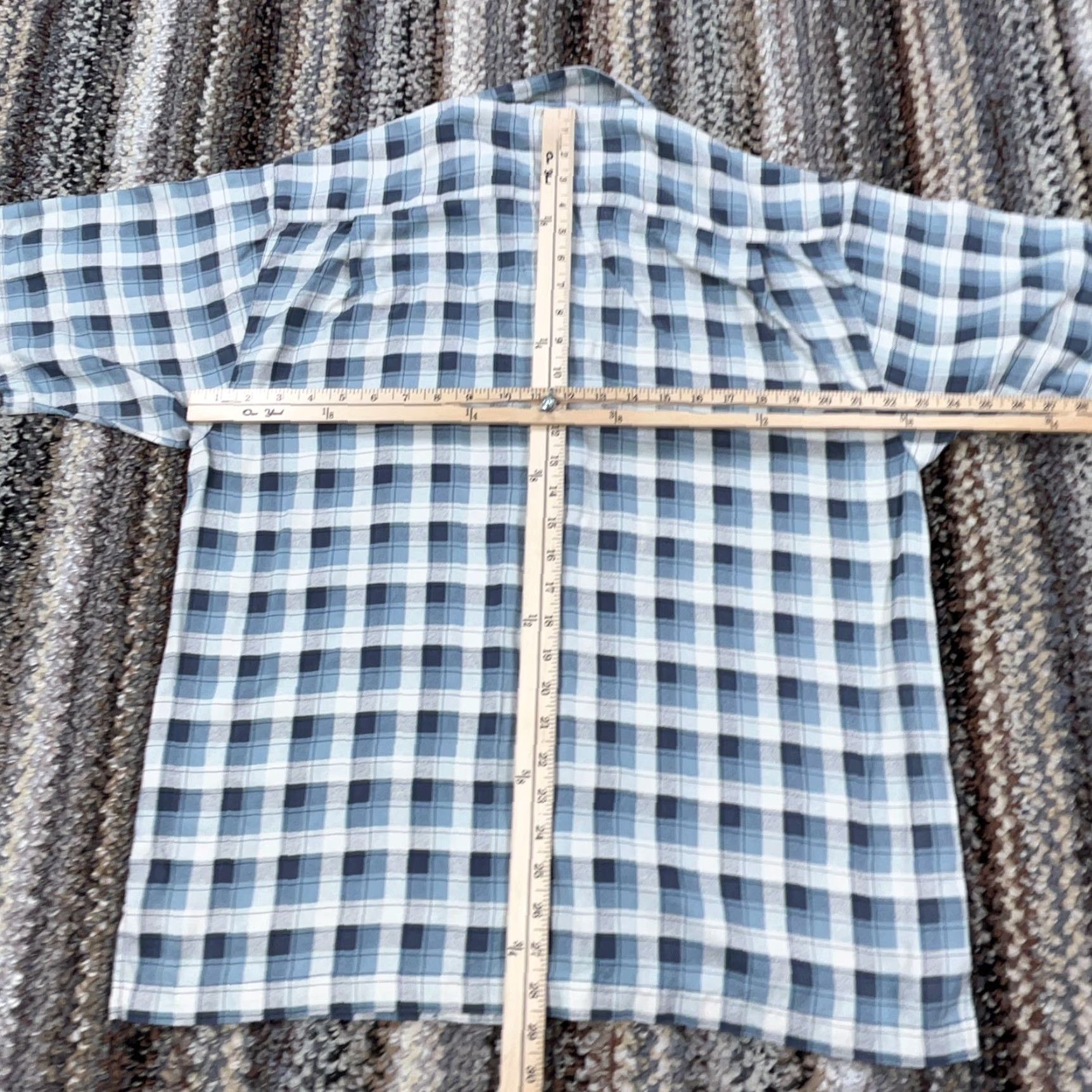 Tommy Bahama Tommy Bahama Shirt Men Medium Blue Plaid Button Up Silk Hawaiian Camp Hula Adult Size US M / EU 48-50 / 2 - 5 Thumbnail